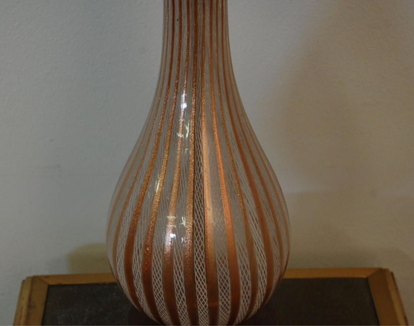 Tall Murano Glass Table Lamp by Dino Martens for Aureliano Toso In Excellent Condition For Sale In Los Angeles, CA