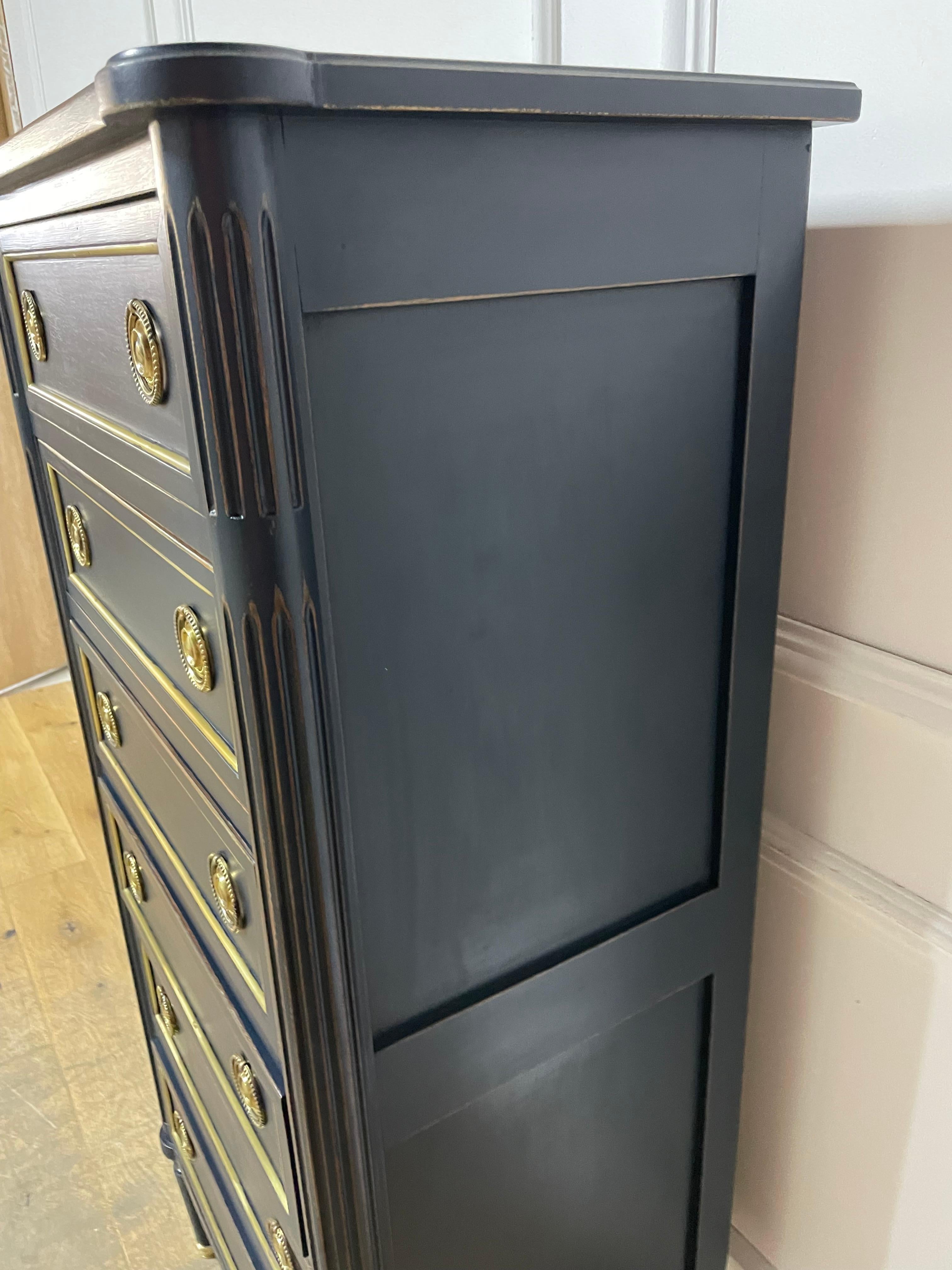 Tall narrow chest of drawers in the Louis XVI style dark blue In Good Condition In Budleigh Salterton, GB