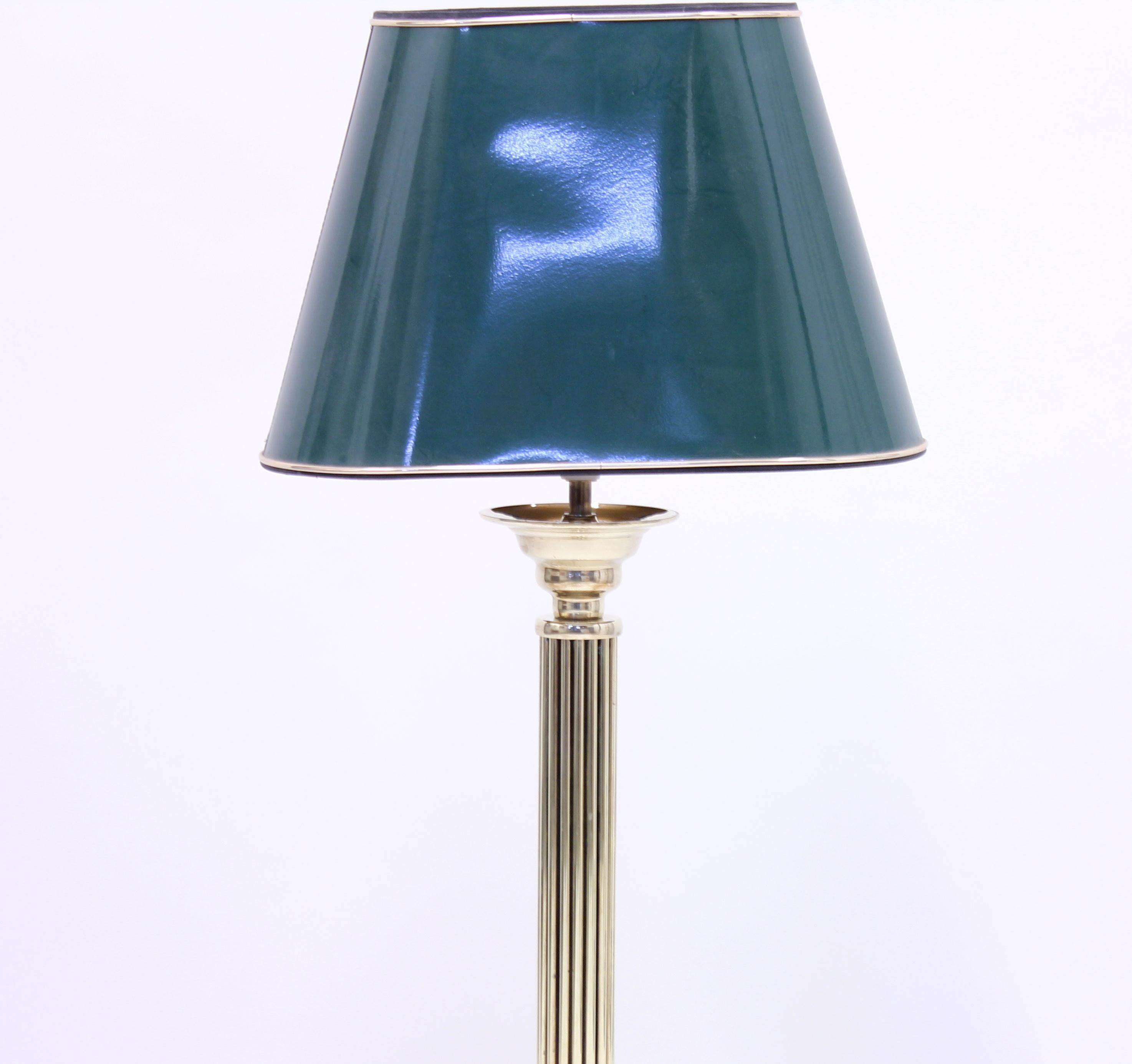 Tall Neoclassical Brass Table Lamp with Green Lacquered Shade, 1970s In Good Condition In Uppsala, SE