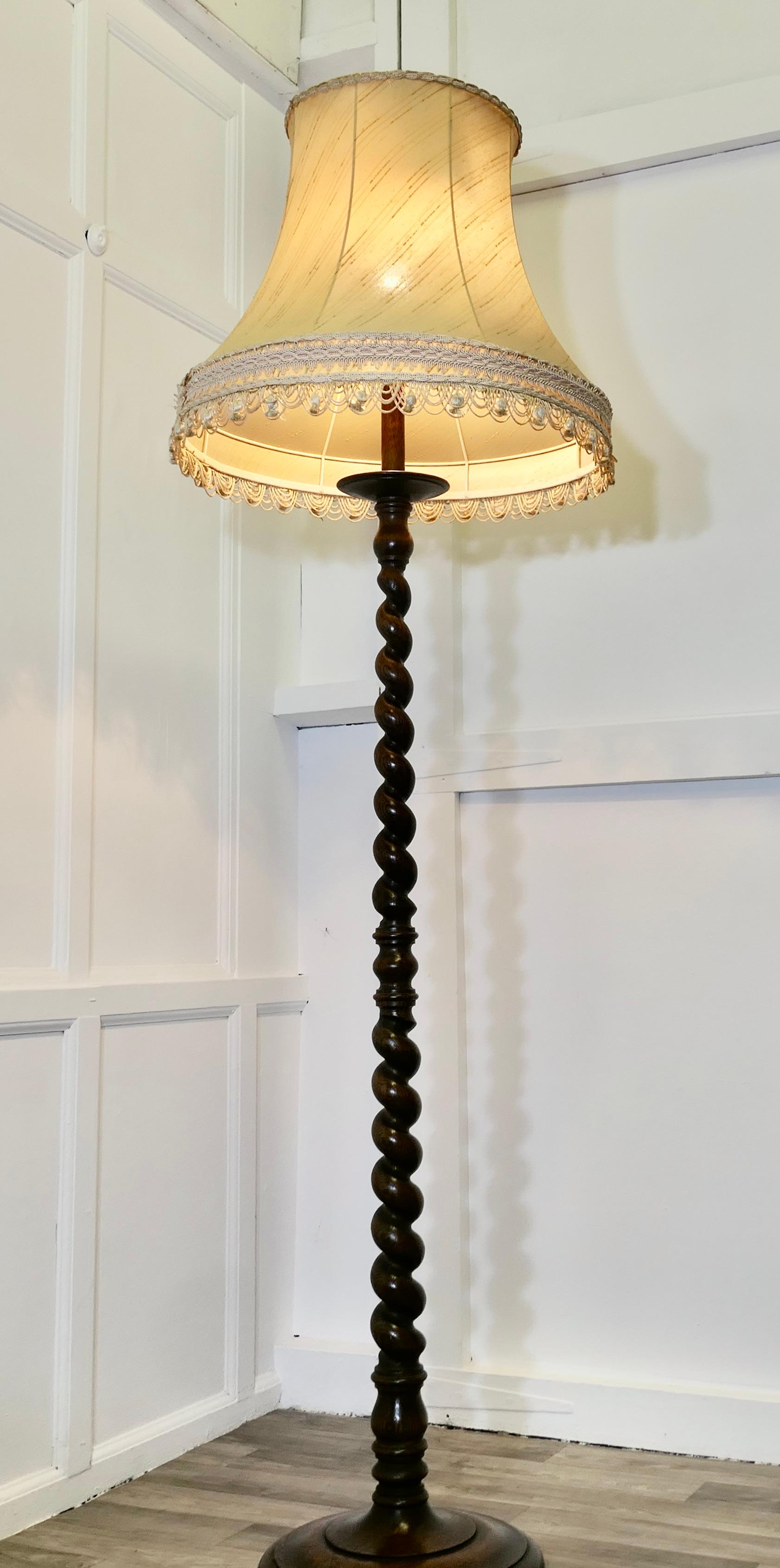 Art Deco Tall Oak Barley Twist Floor Lamp, Standard Lamp   A skilfully turned piece