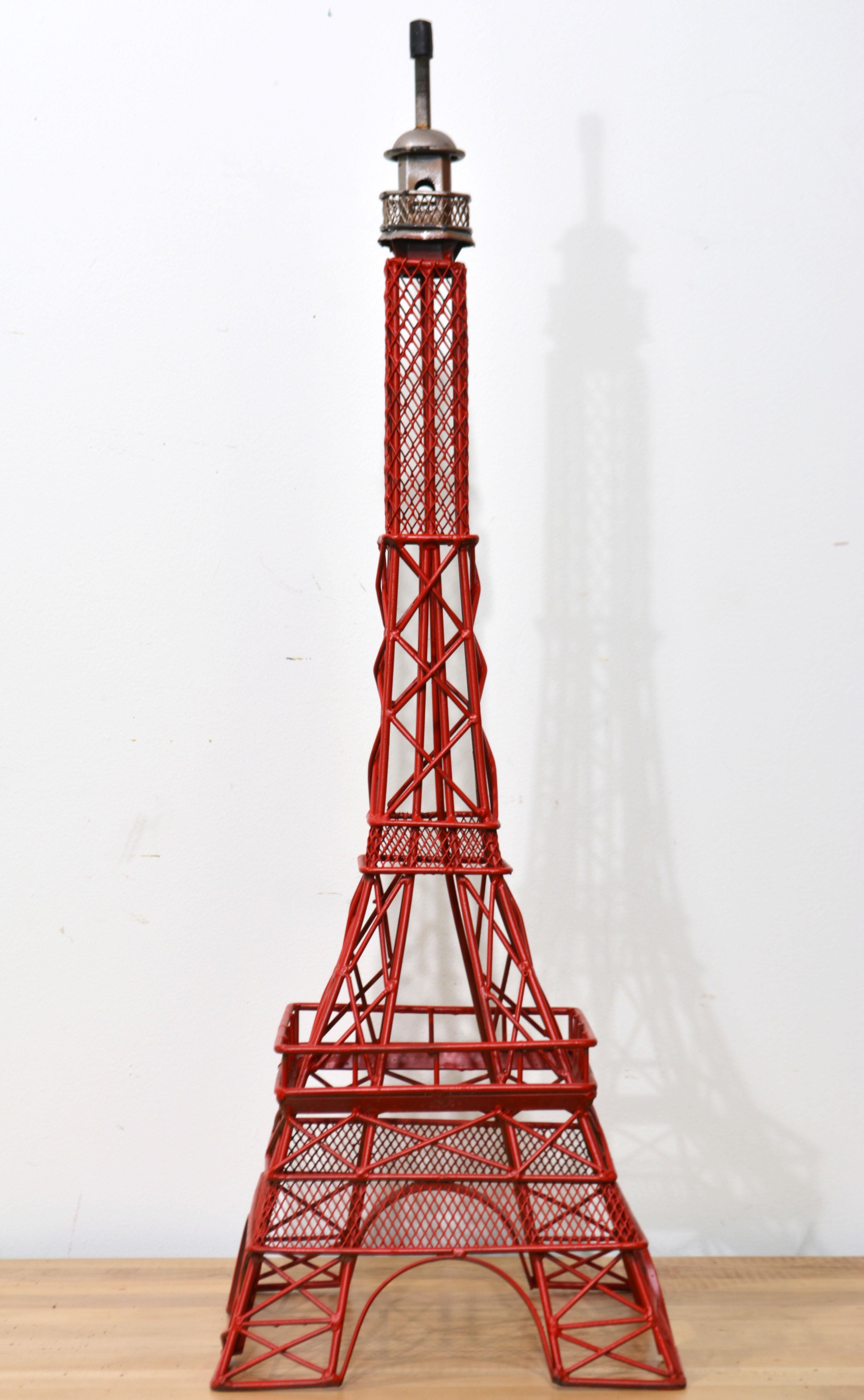 Große bemalte dekorative Eifel Tower inspirierte Eifel-Leuchtturm-Skulptur oder Modell aus Stahl im Angebot 5