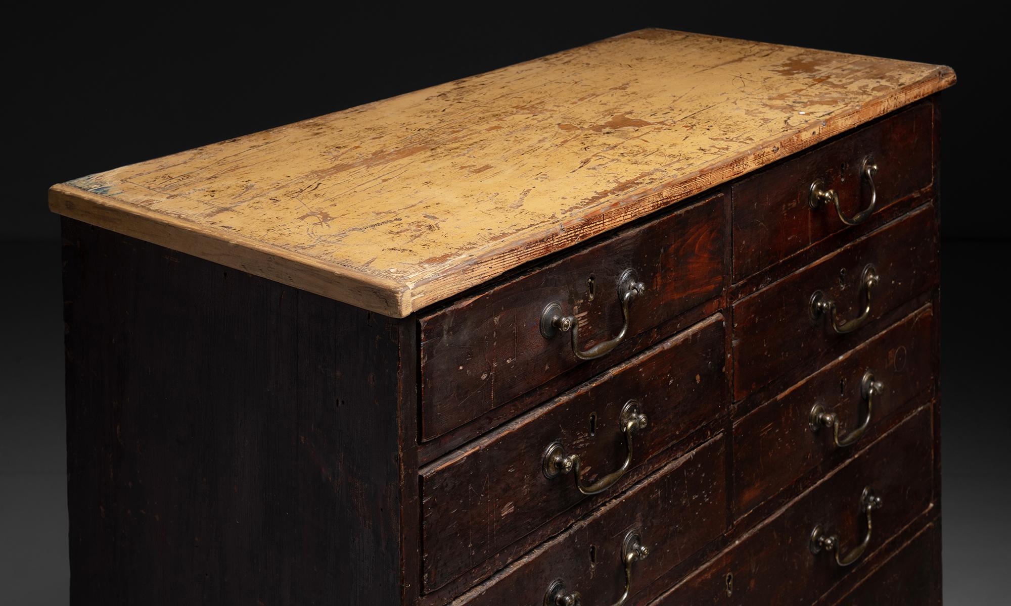 Tall Painted Pine Chest of Drawers, England, circa 1800 For Sale 1