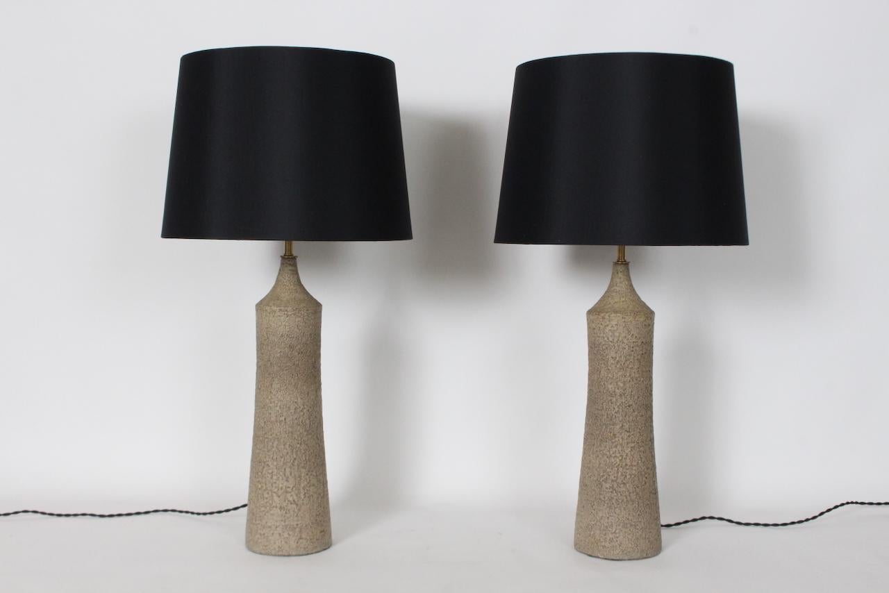 Mid-Century Modern Tall Pair Design Technics Attributed Textured Taupe Pottery Table Lamps For Sale