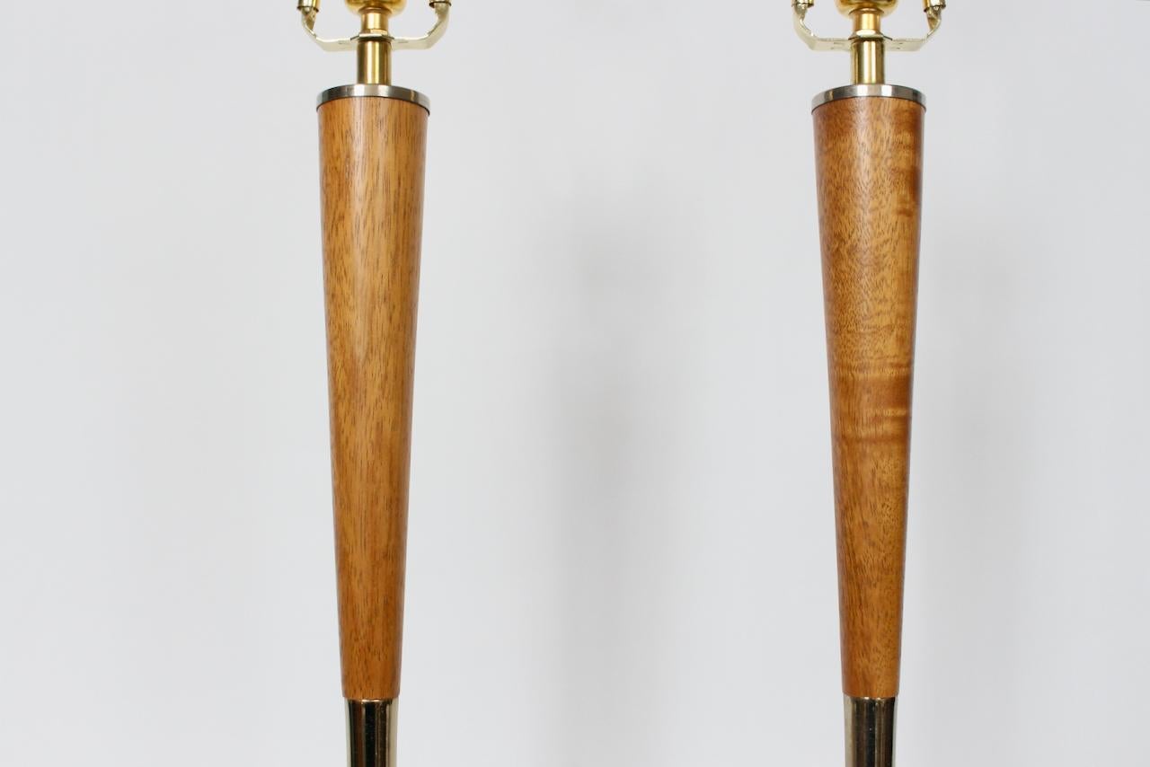 Tall Pair Laurel Lamp Co. Tony Paul Style Teak & Brass Table Lamps, 1960s In Good Condition For Sale In Bainbridge, NY