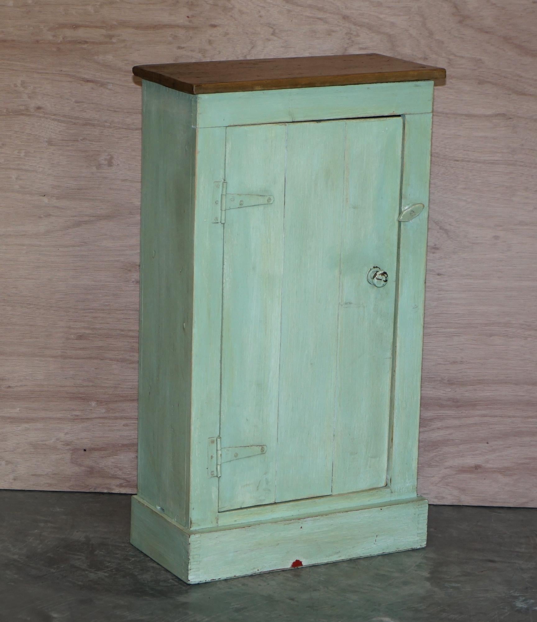 We are delighted to offer this lovely pair of vintage hand painted pine, tall side table display cupboards for books etc.

These are a good looking and decorative pair which offer plenty of internal storage

They have an antique style paint which is