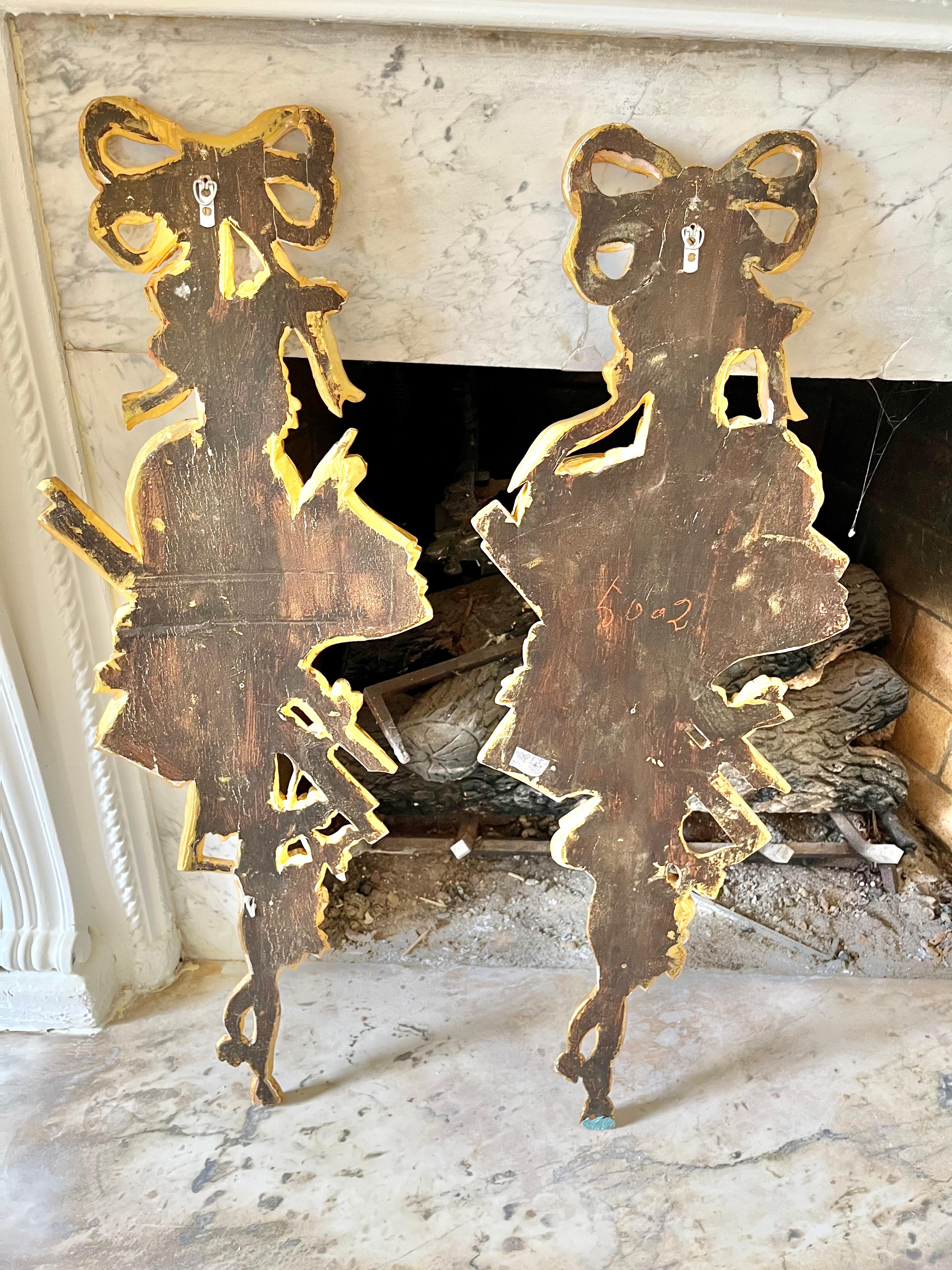 Tall Pair of Neoclassical Carved Giltwood Wall Trophies or Appliques For Sale 8
