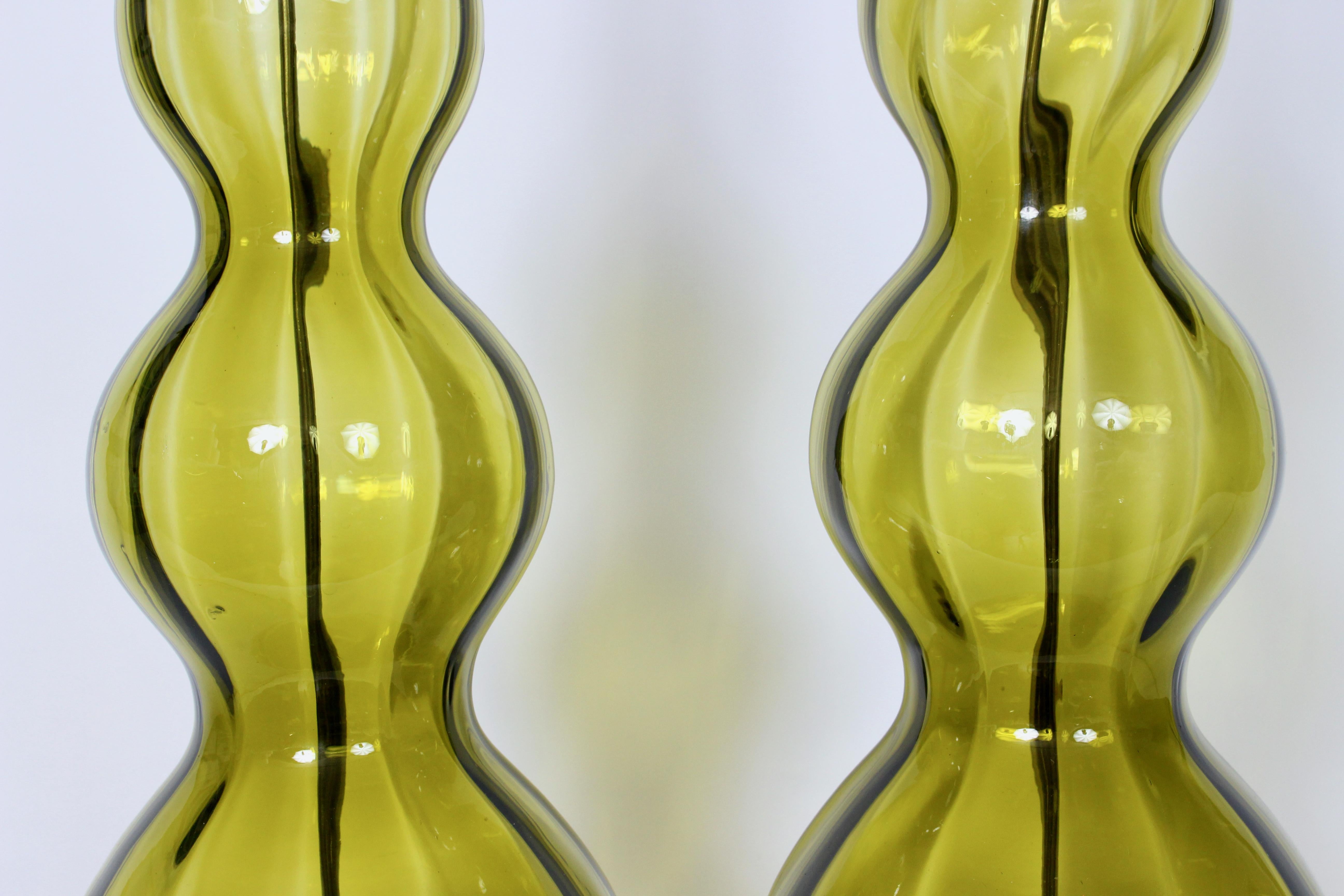 Tall Pair of Stacked Triple Gourd Olive Green Art Glass Table Lamps, 1950s For Sale 5