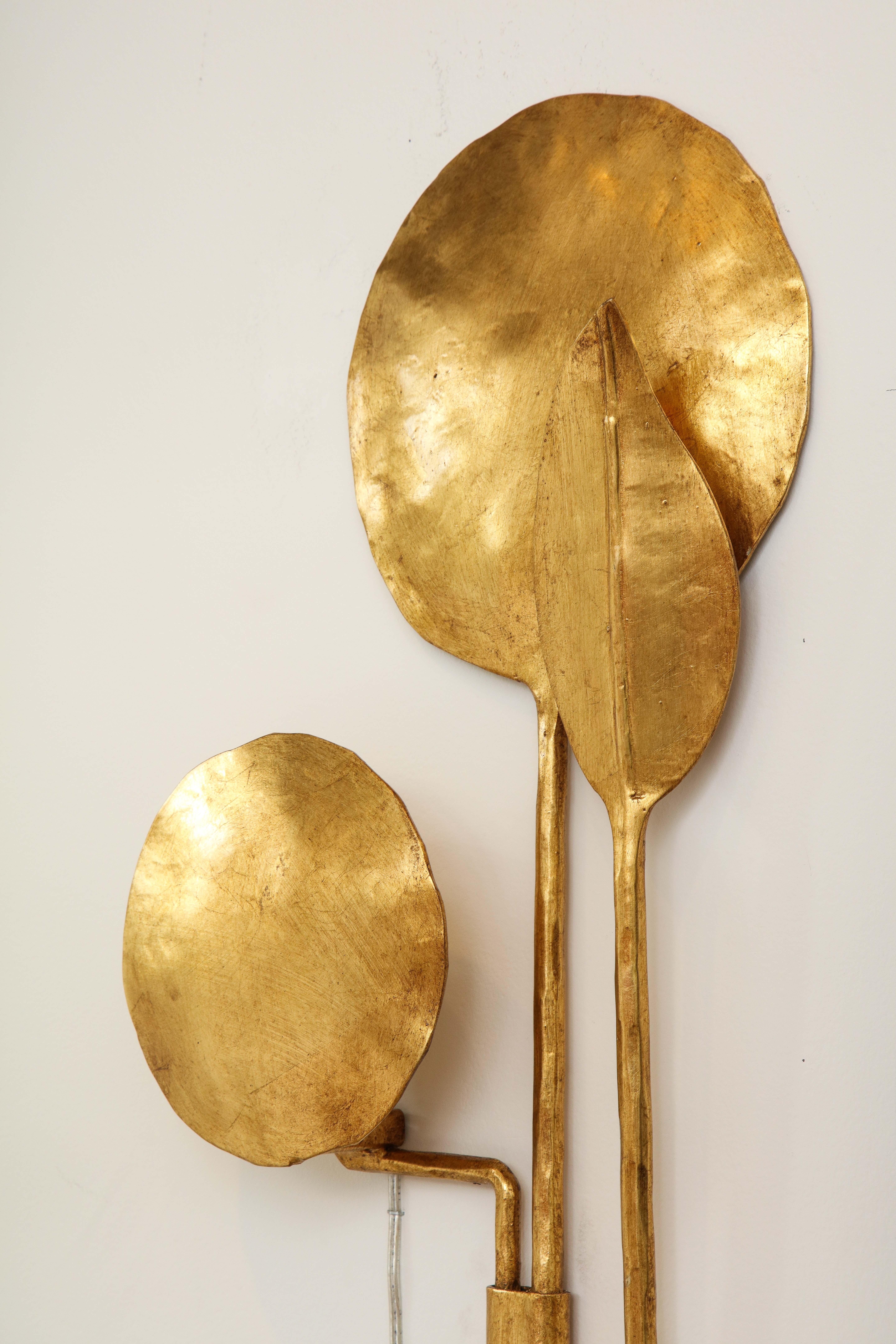 Tall Pair of Sculptural 24k Gold Leaf Gilded Sconces in Forged Iron, Italy For Sale 12