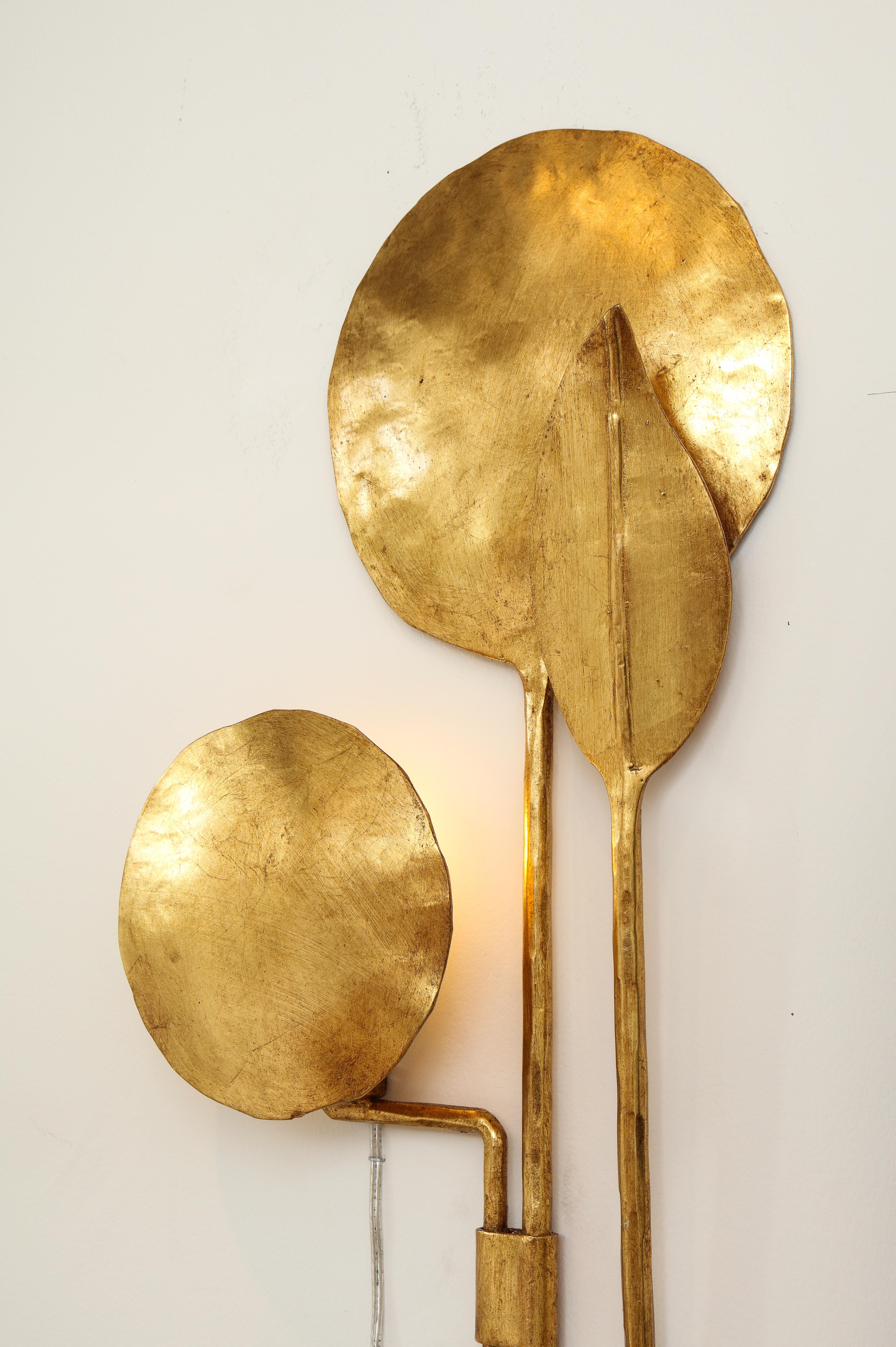 Tall Pair of Sculptural 24k Gold Leaf Gilded Sconces in Forged Iron, Italy For Sale 1