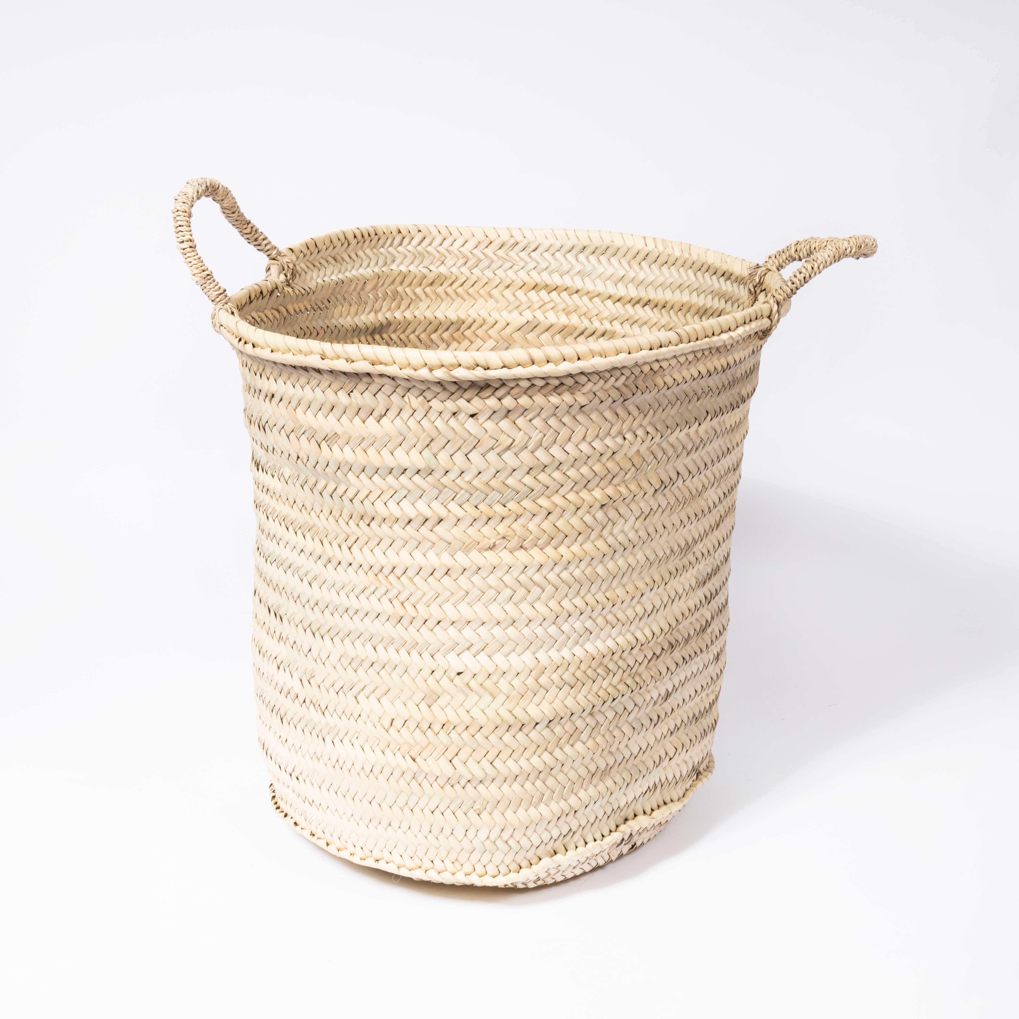 Marocain Grand panier en feuilles de palmier en vente