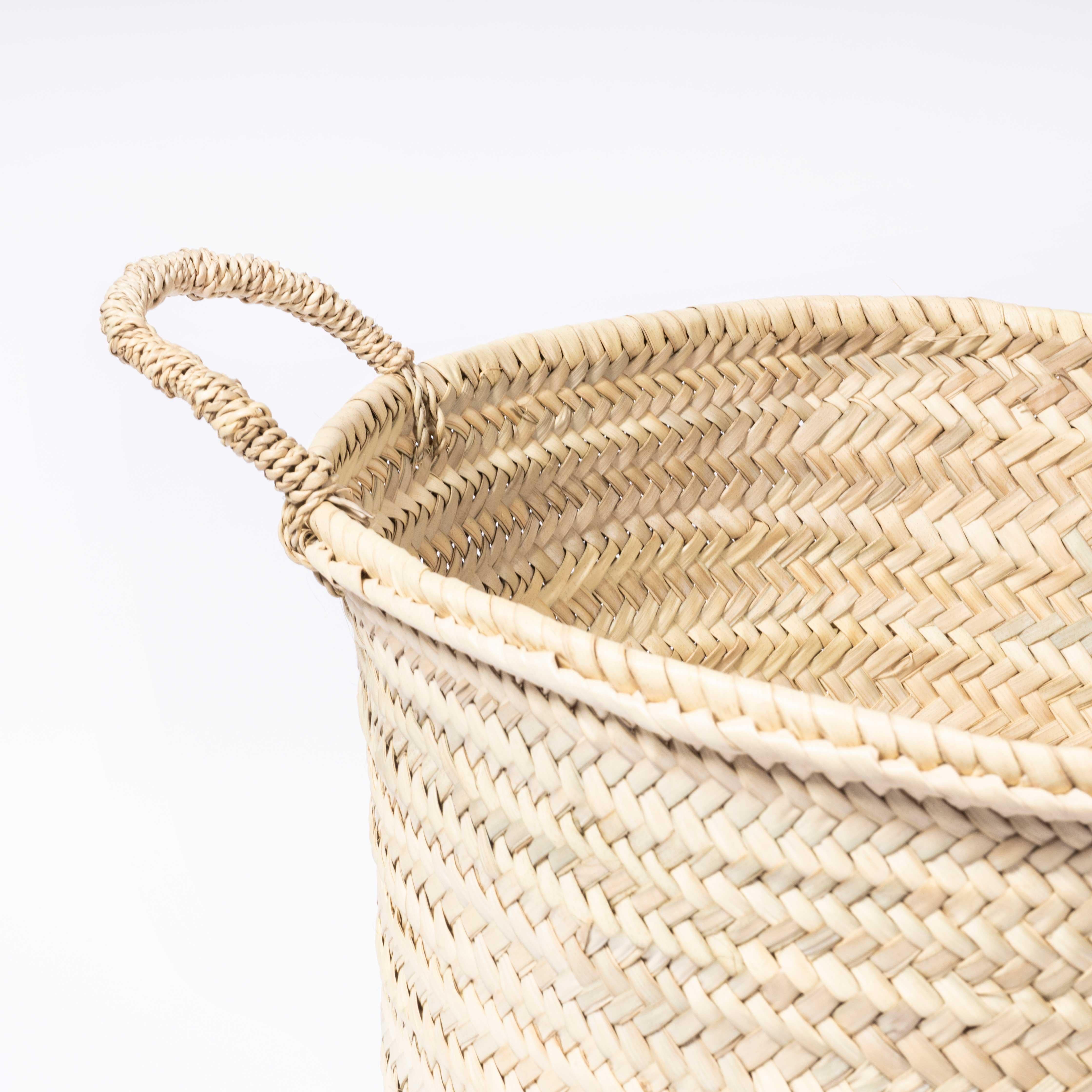 Grand panier en feuilles de palmier Neuf - En vente à Hook, Hampshire