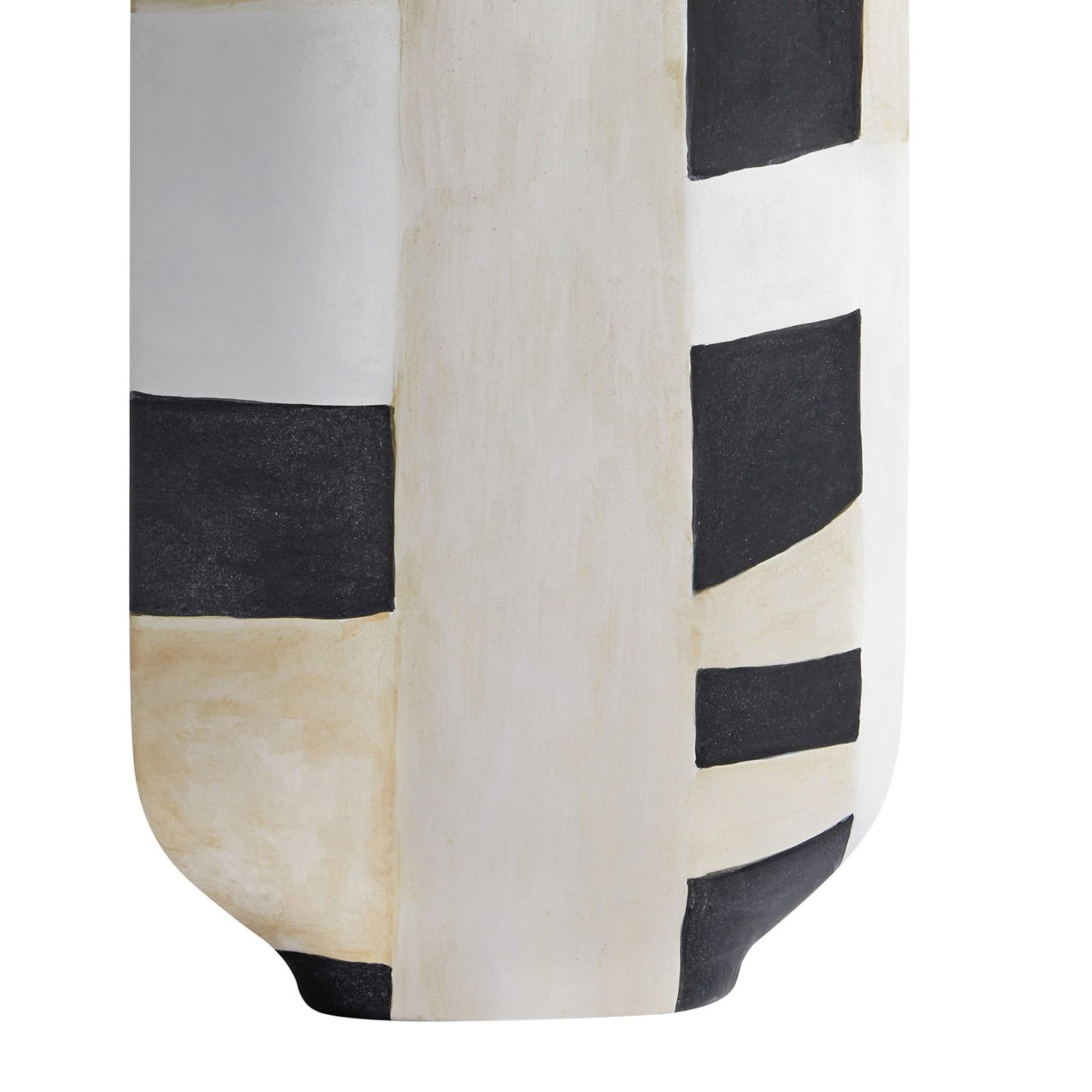 Tall Palma Abstract Vase In New Condition For Sale In Milan, IT