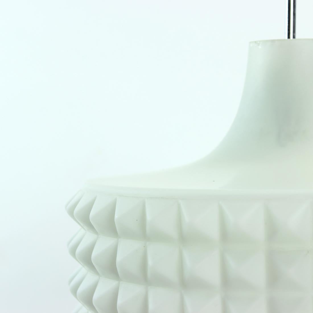 Mid-20th Century Tall Pendant In White Glass, Napako, Czechoslovakia 1960s For Sale