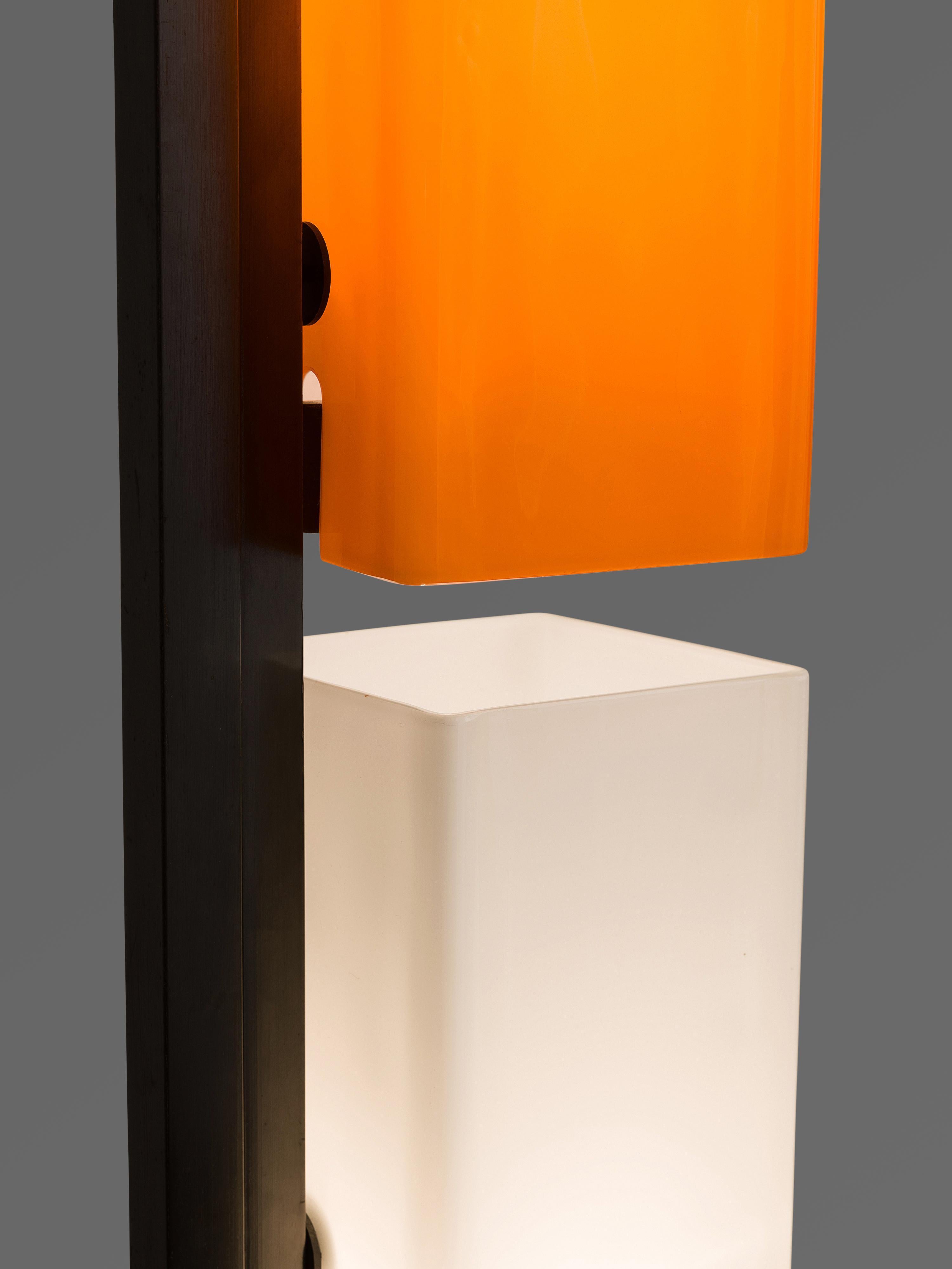 Tall Postmodern Italian Glass Floor Lamp In Good Condition In Waalwijk, NL