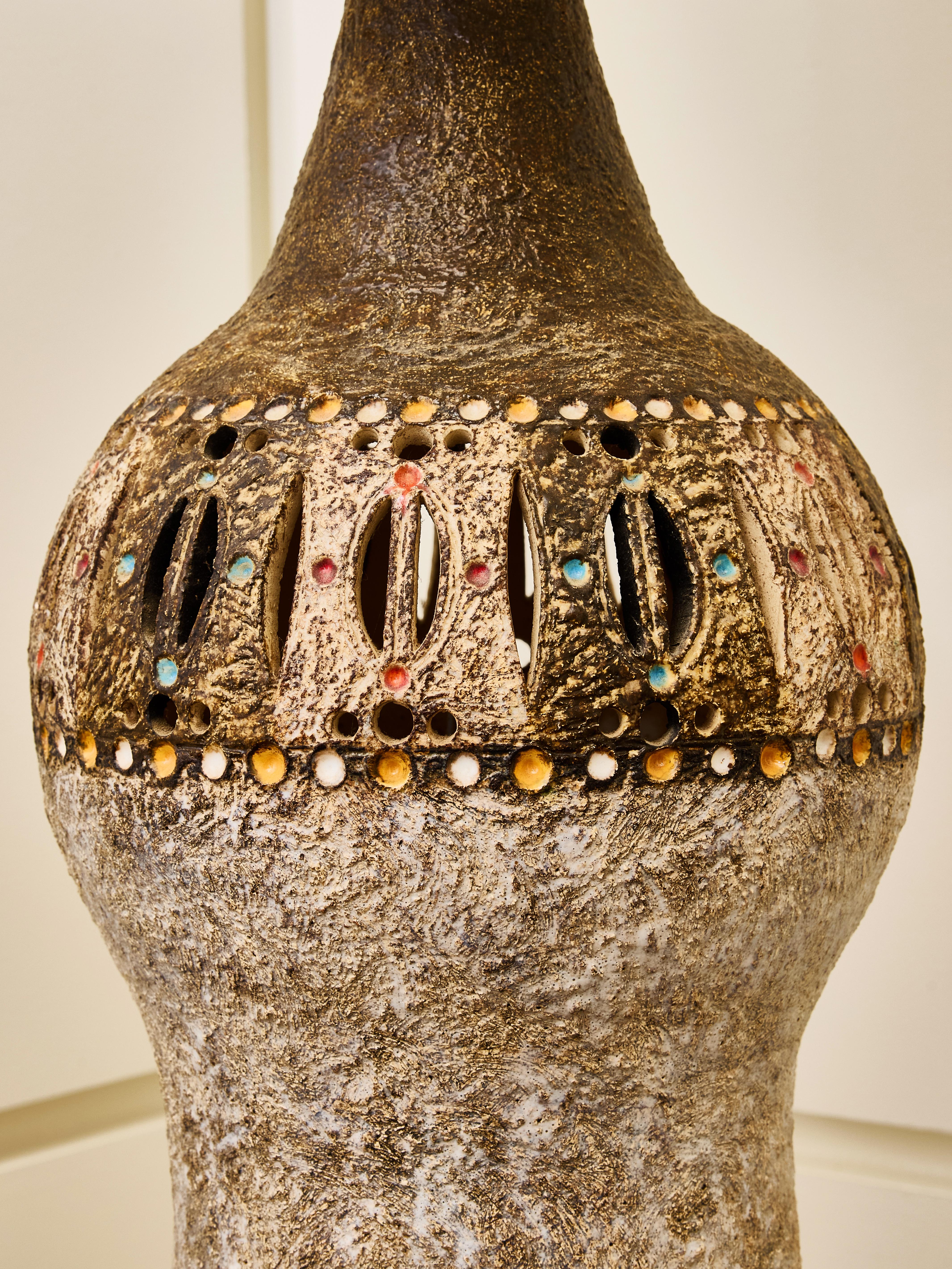 Raphael Giarrusso Tischlampe aus glasierter Keramik, groß (Französisch) im Angebot