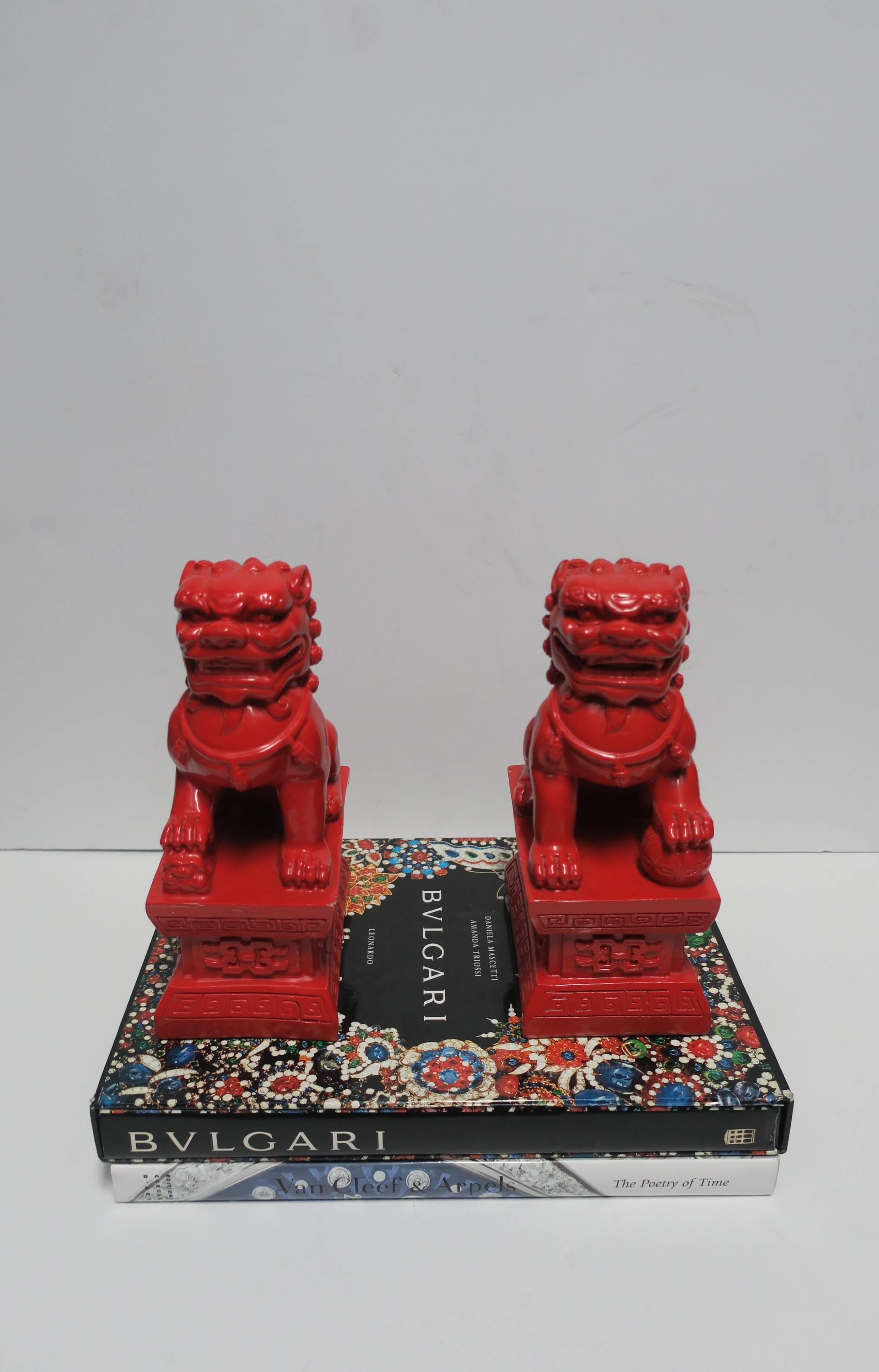 Chinoiserie Pair of Red Foo Dogs or Lions Bookends or Decorative Objects