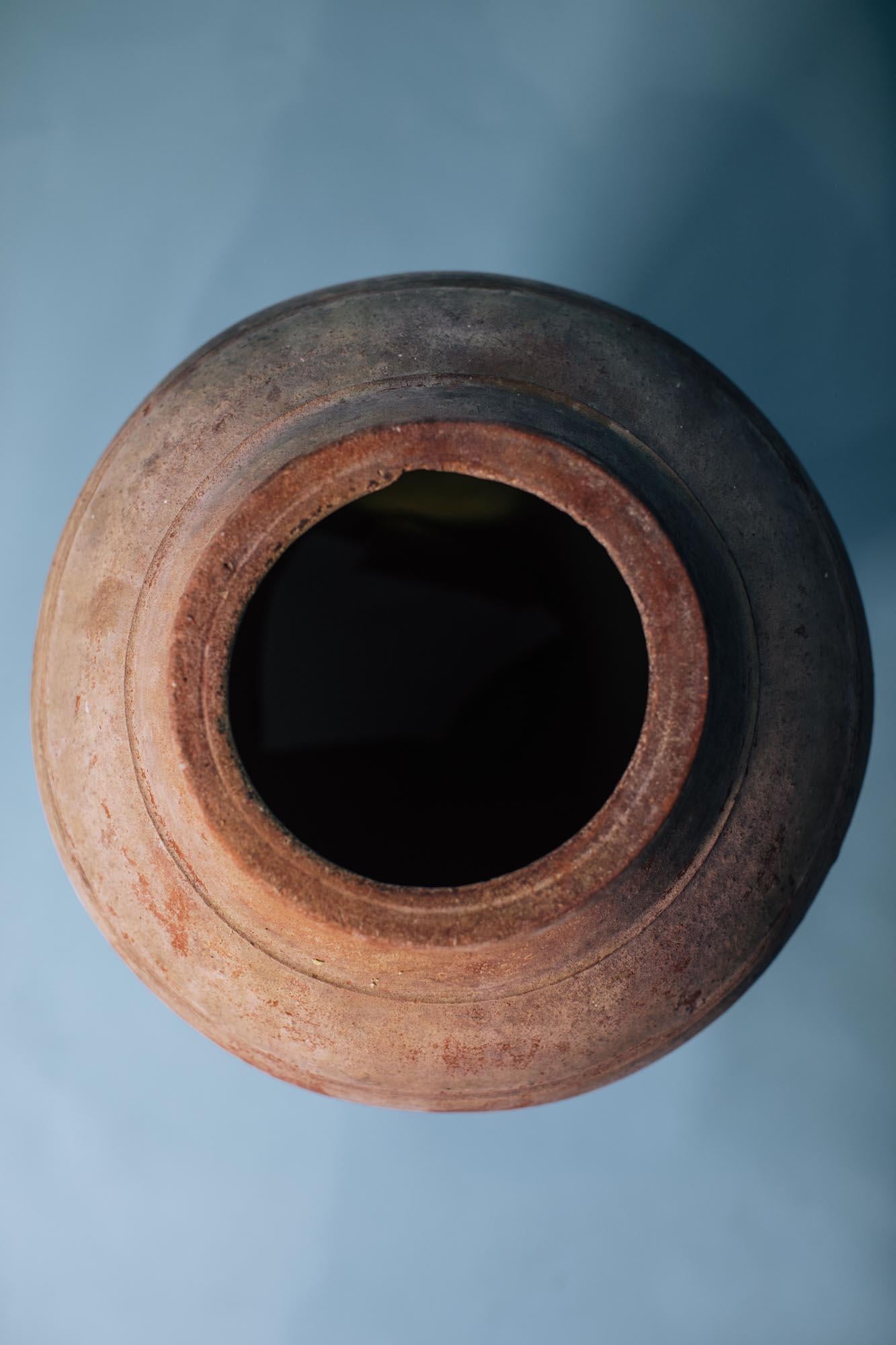 Tall Red Terracotta Storage Jar, Early 20th Century Mediterranean Vessel In Good Condition For Sale In London, GB