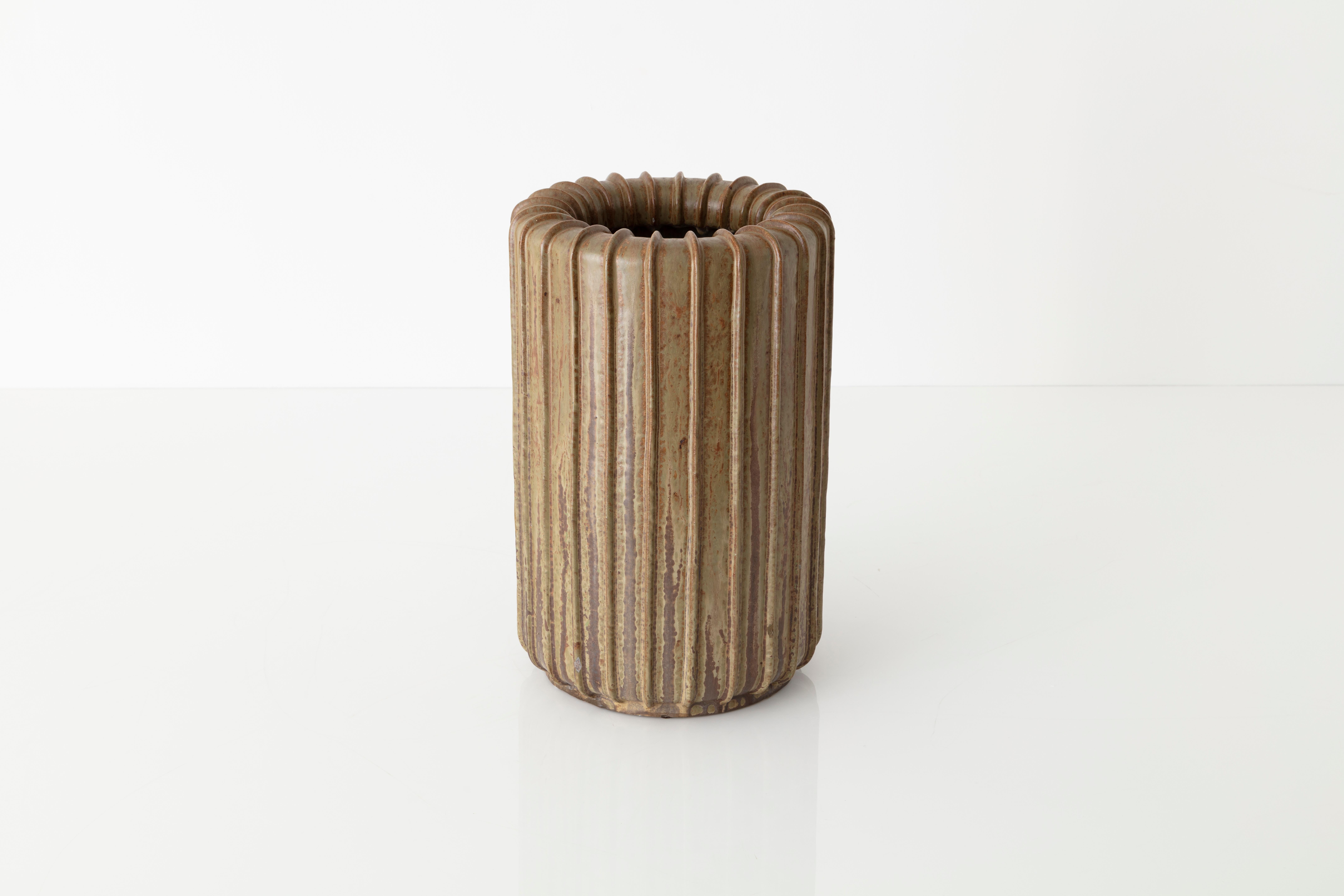 Tall Ribbed Stoneware Vase by Arne Bang In Excellent Condition For Sale In New York, NY