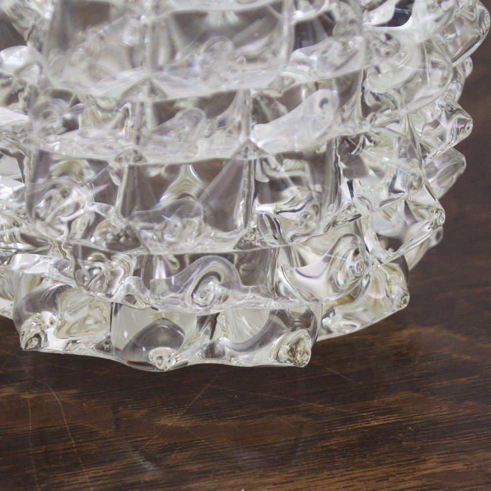 Rostrato-Vase aus echtem Murano-Glas, handgefertigt im typischen Rostrato-Stil, der von Ercole Barovier zu Beginn des zwanzigsten Jahrhunderts eingeführt wurde.

Zusätzliche Informationen:
MATERIAL: Murano Glas, mundgeblasenes Glas
Stil: Modern