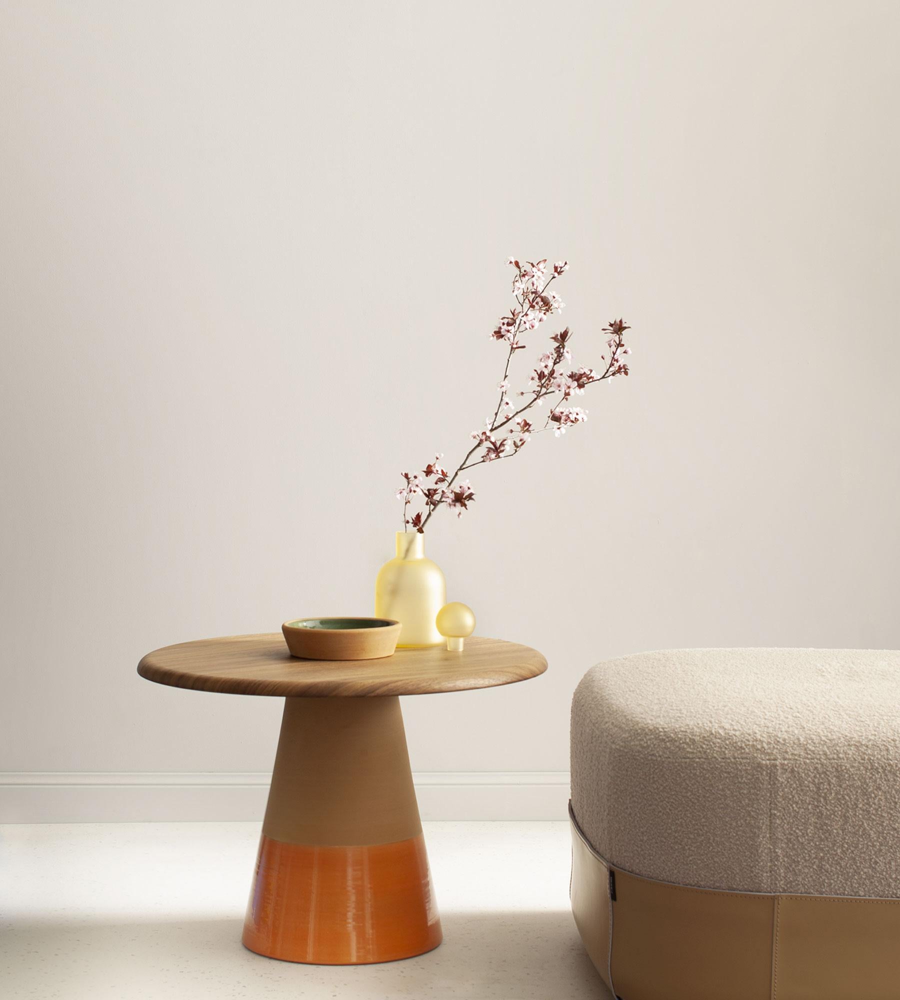 Tall Sablier Oak and Clay Coffee Table by Morica Design In New Condition For Sale In Geneve, CH