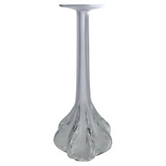 Grand vase col bâton en cristal satiné de Marie-Claude Lalique pour Lalique of France