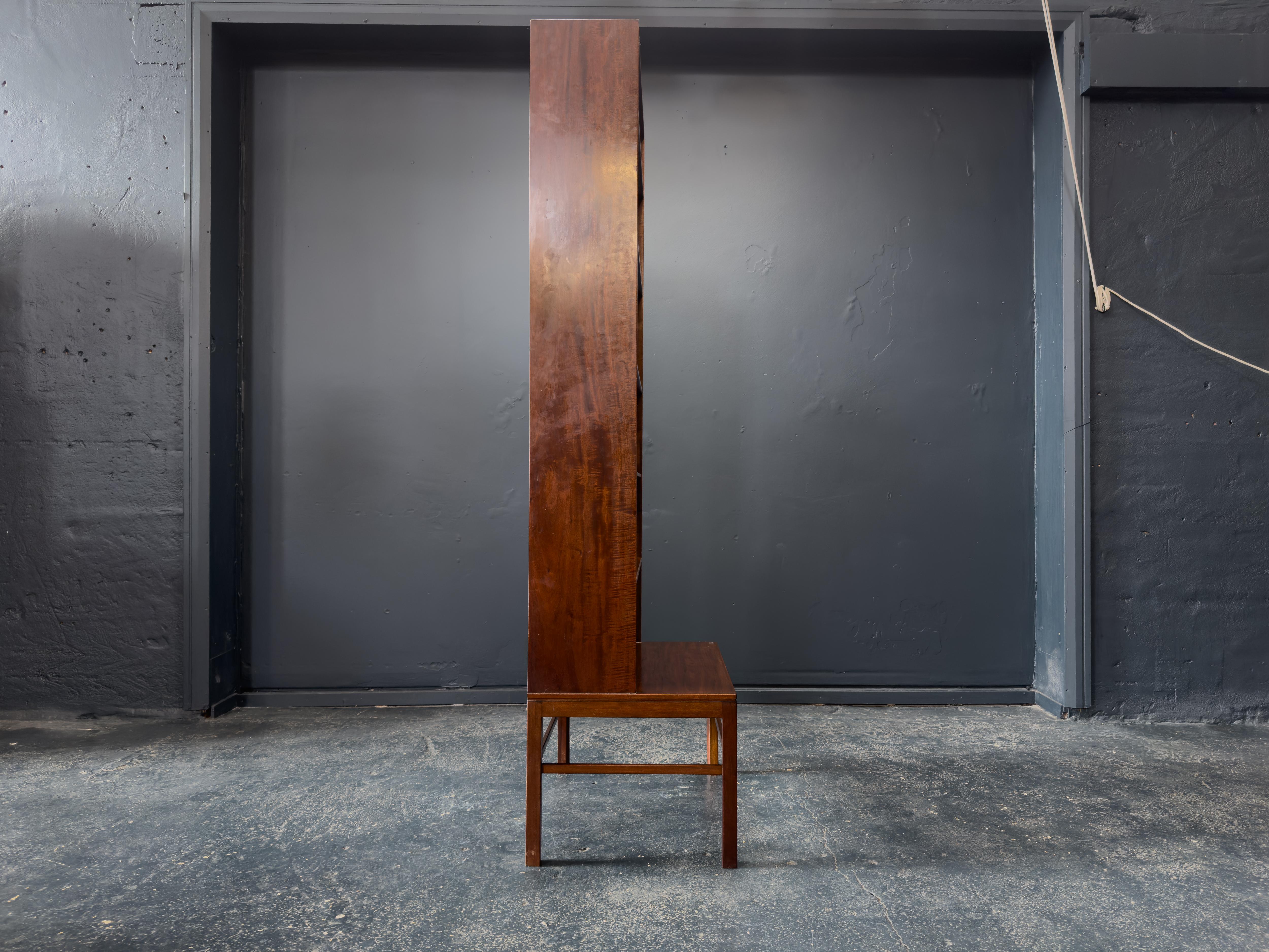 Mid-Century moderno Scaffalatura alta in vendita