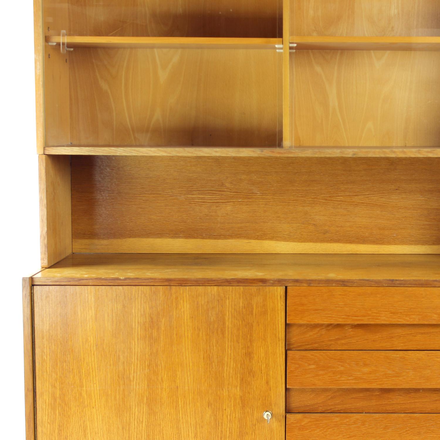 Tall Sideboard U 459 By Jiri Jiroutek For Interier Praha, 1960s For Sale 4