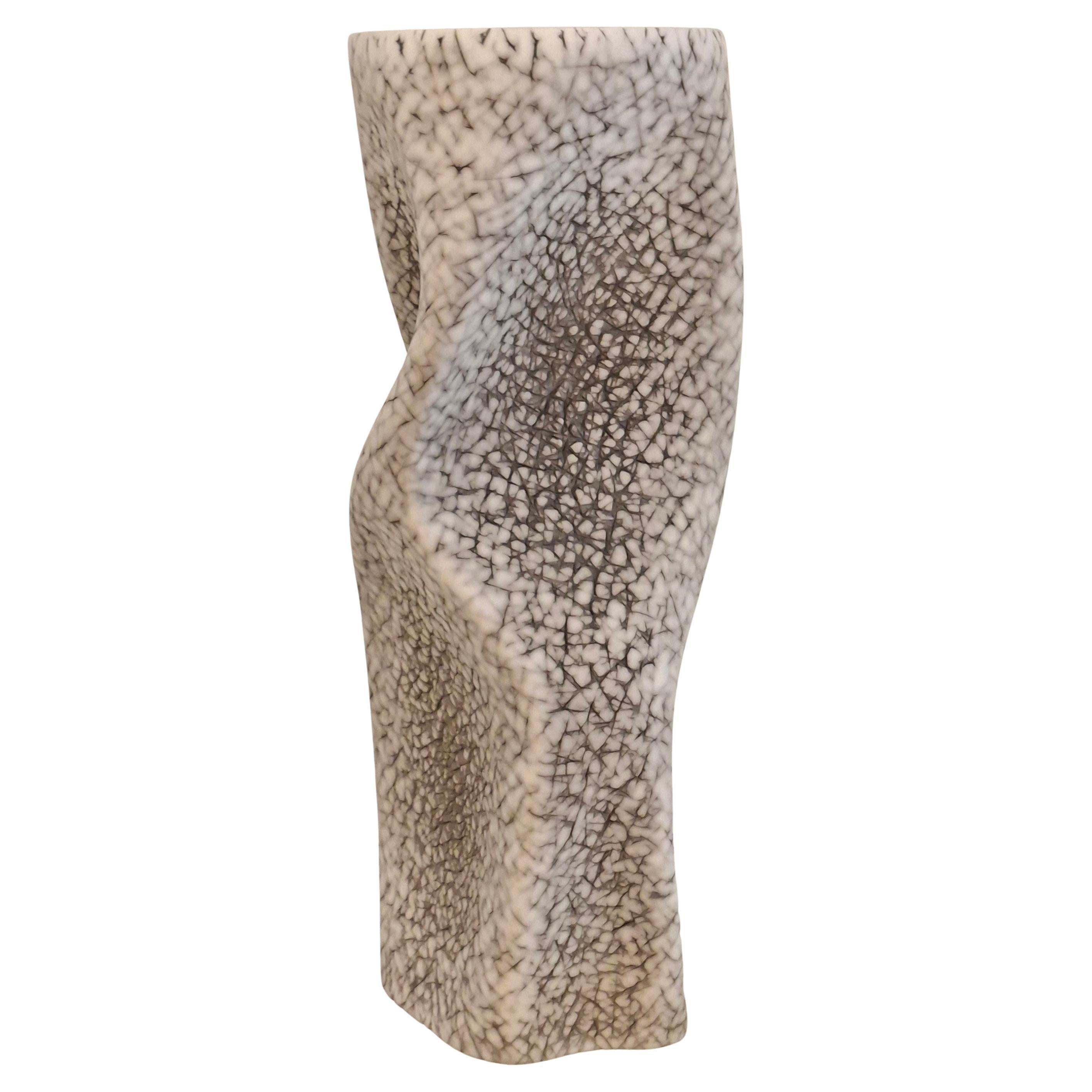 Grand vase sinueux en céramique de Gilles Caffier, édition limitée 2016 n°13/40.
