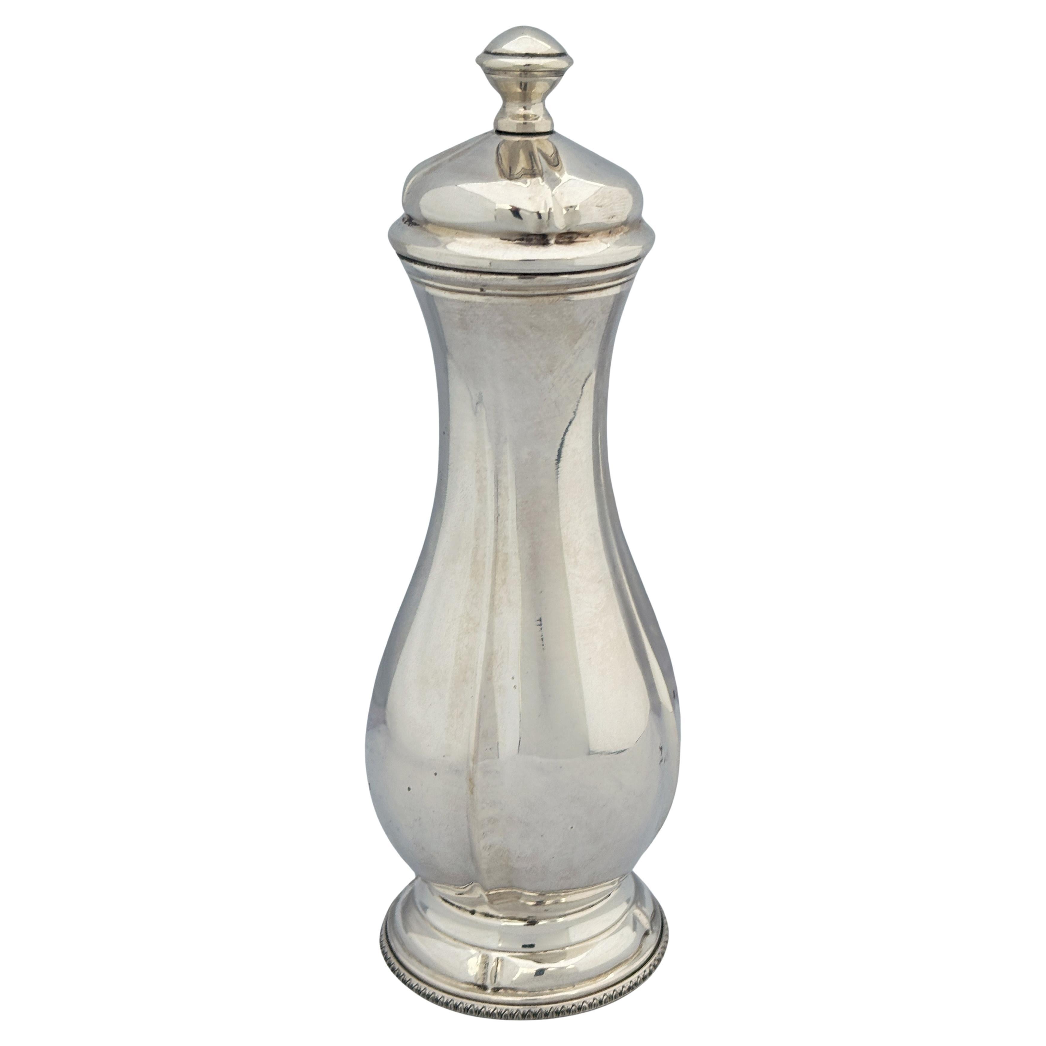 Moulin à poivre grand et élégant Italian 800 Standard Silver 1950s
