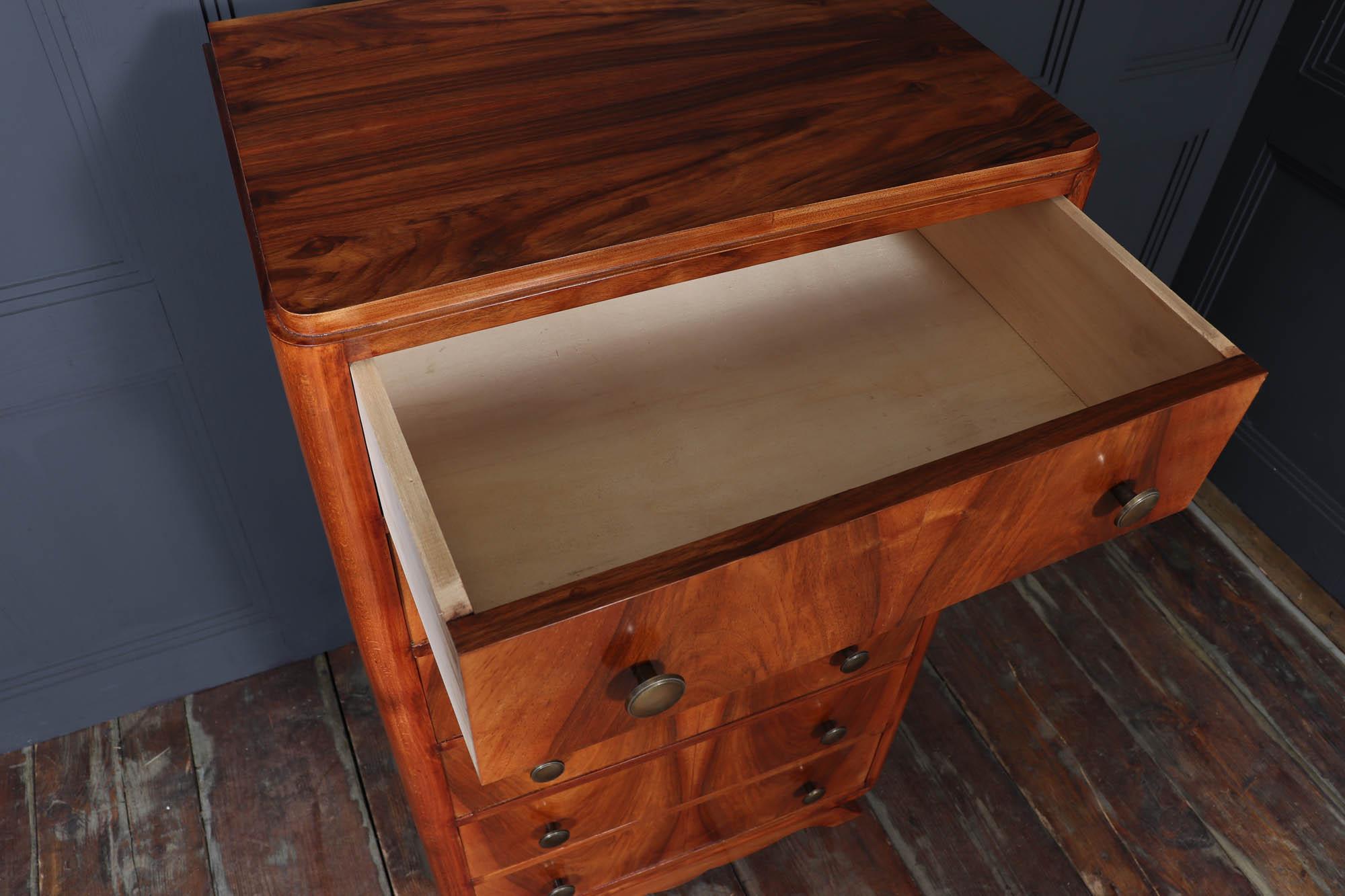 Art déco Grande commode élancée en noyer Art Déco français en vente