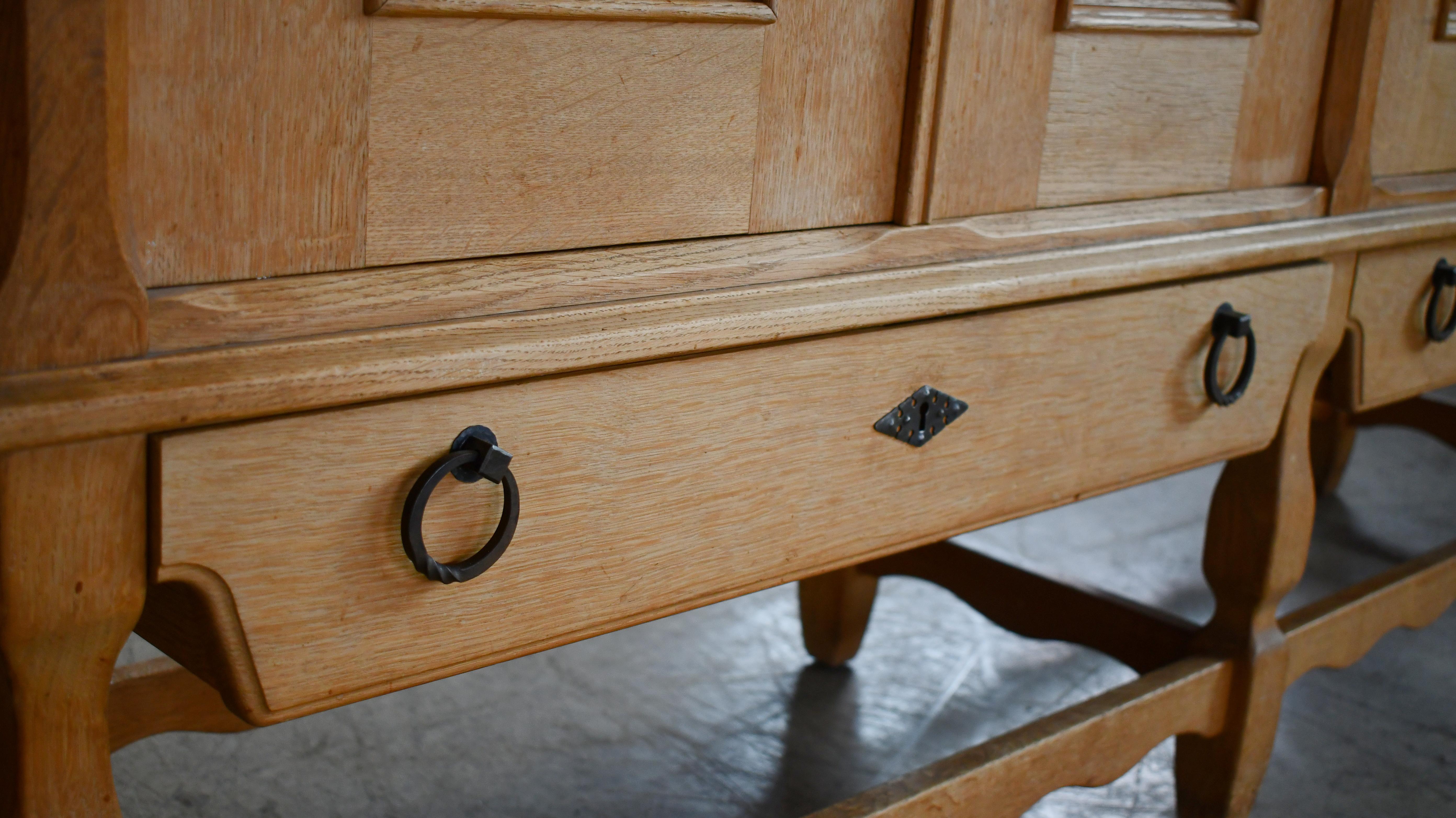 Tall Solid Carved Highboard in Oak by Henning Kjærnulf 1960's For Sale 3