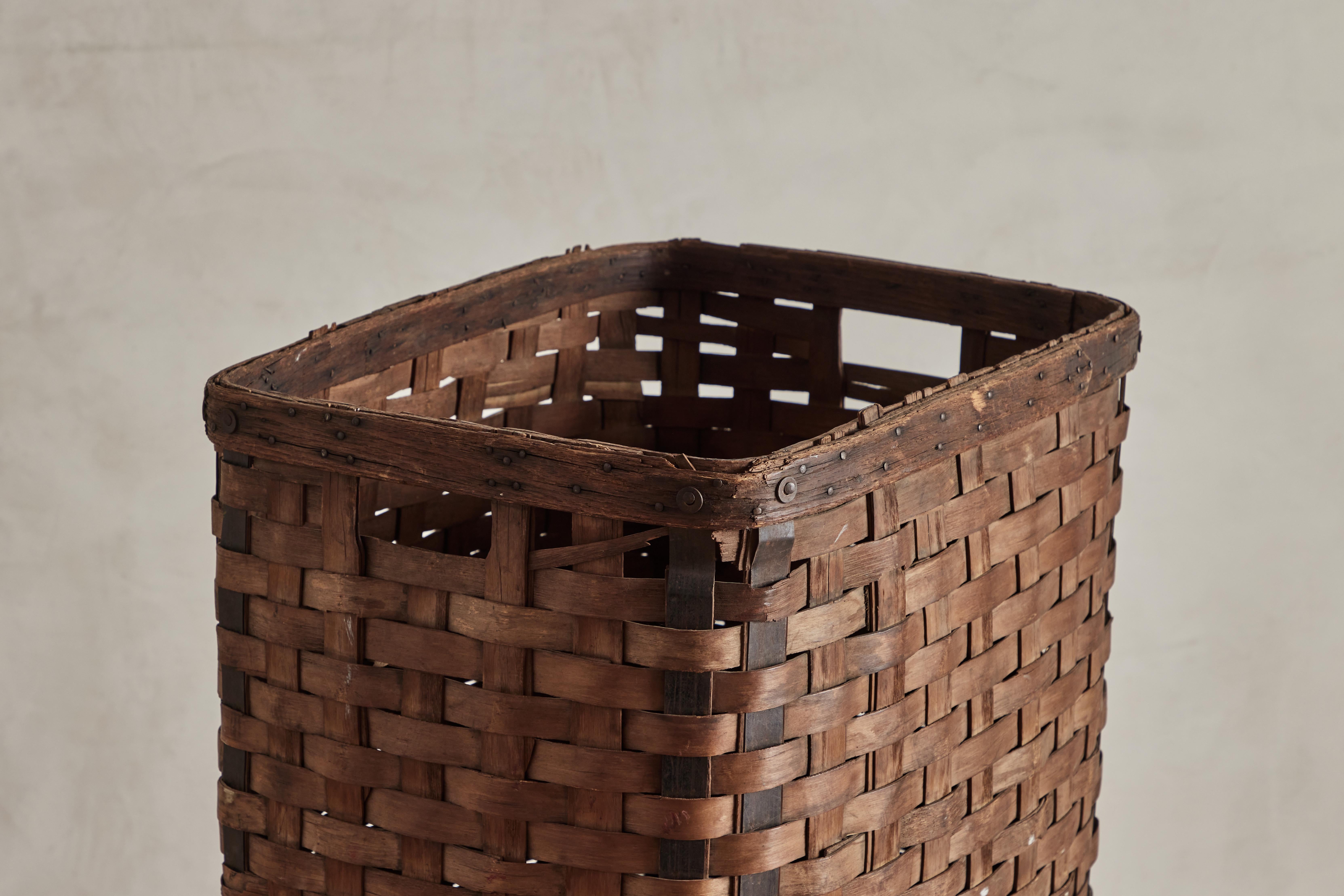 American Colonial Tall Splint Wood Basket For Sale