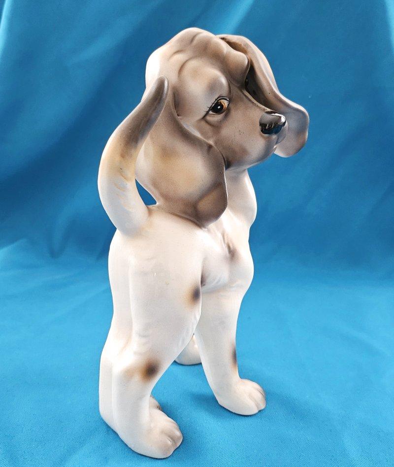 Escultura de cachorro / perro de porcelana MCM de 20 cm de alto - OFERTA DE CIERRE en venta 2