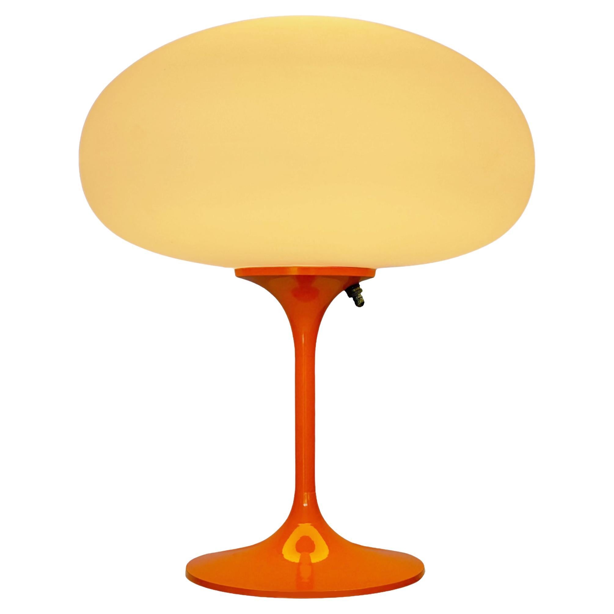 Große Stemlite-Tischlampe von Designline in Orange mit weißem Milchglasschirm