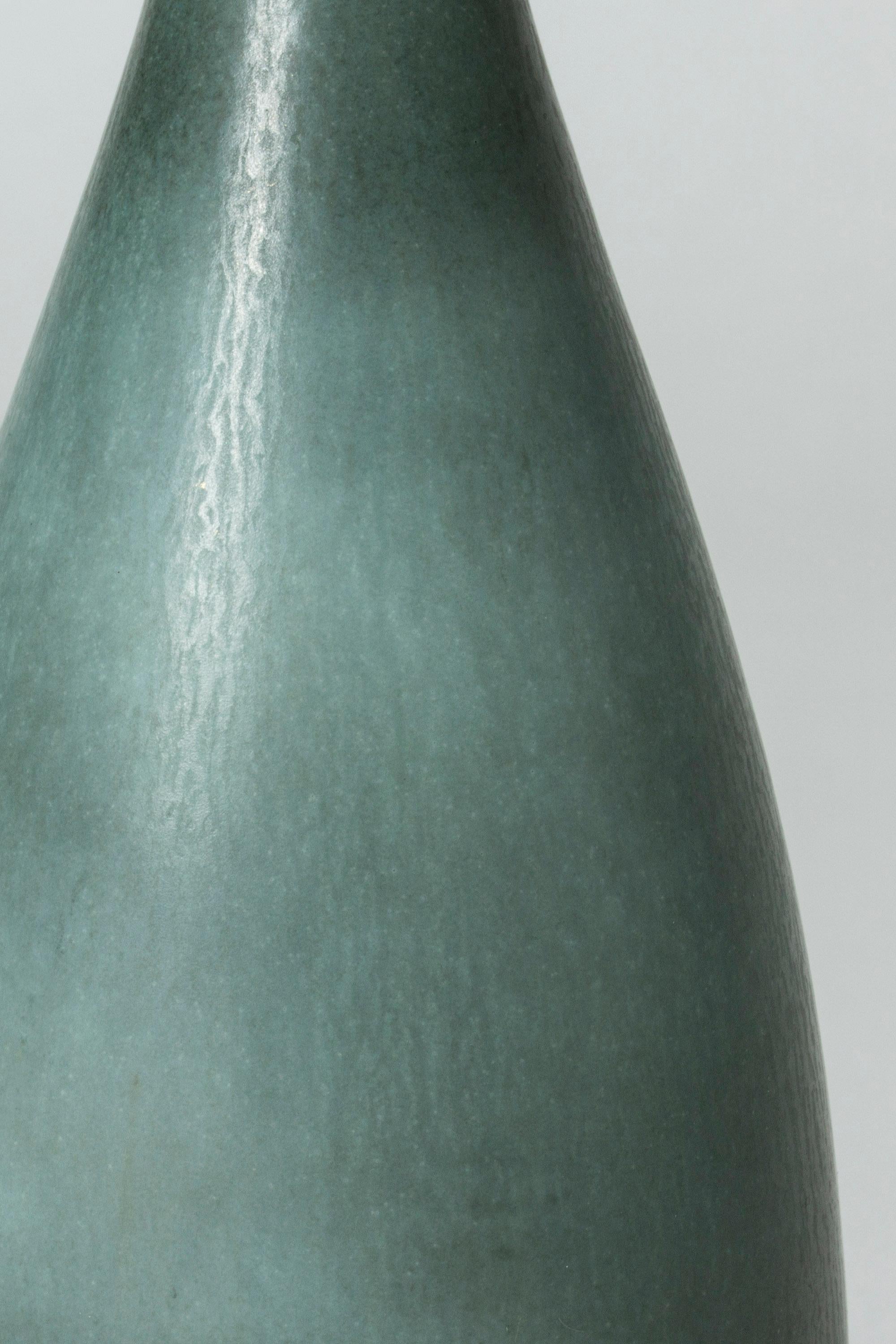 Tall Stoneware Vase by Berndt Friberg In Good Condition In Stockholm, SE