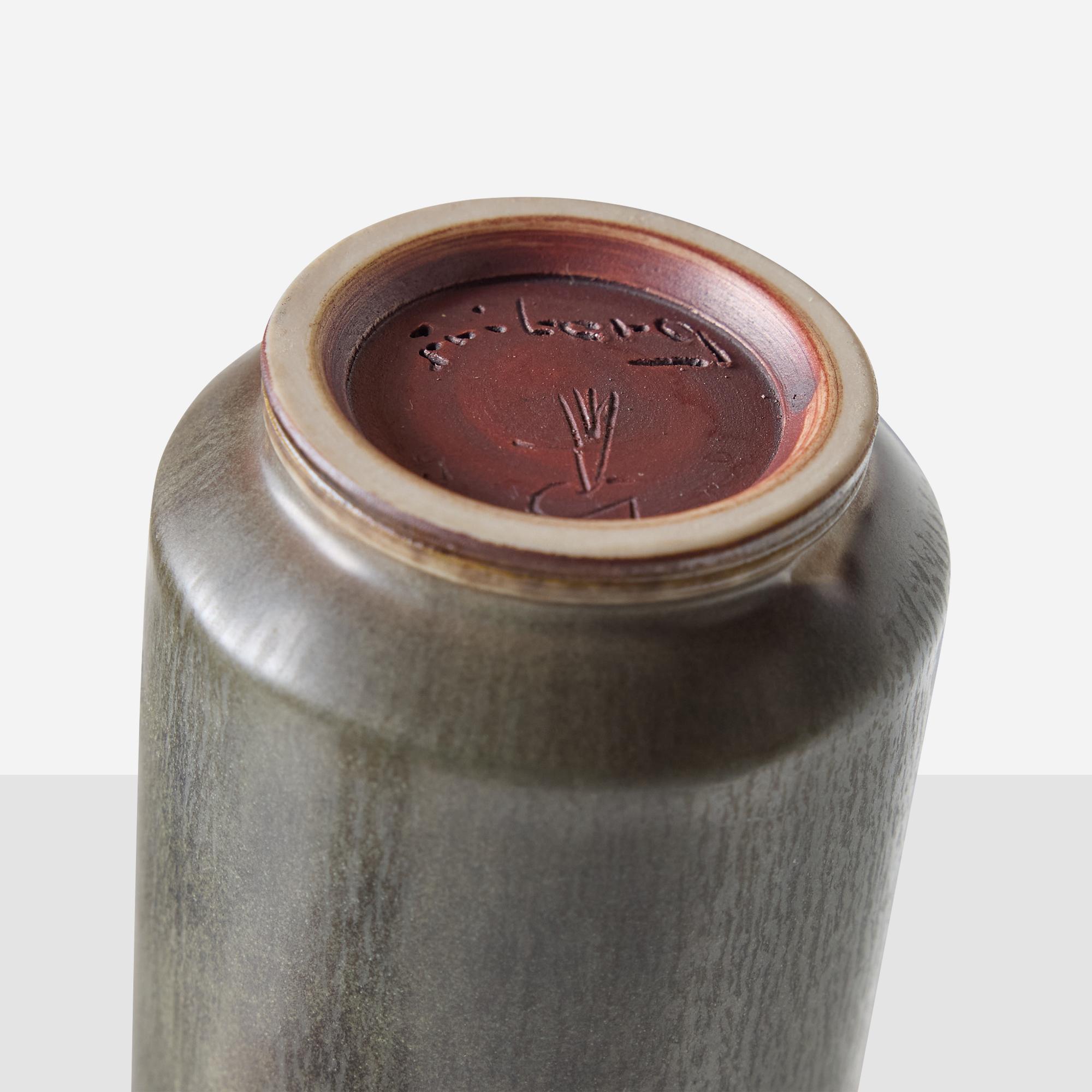 Vernissé Grand vase en grès de Berndt Friberg en vente