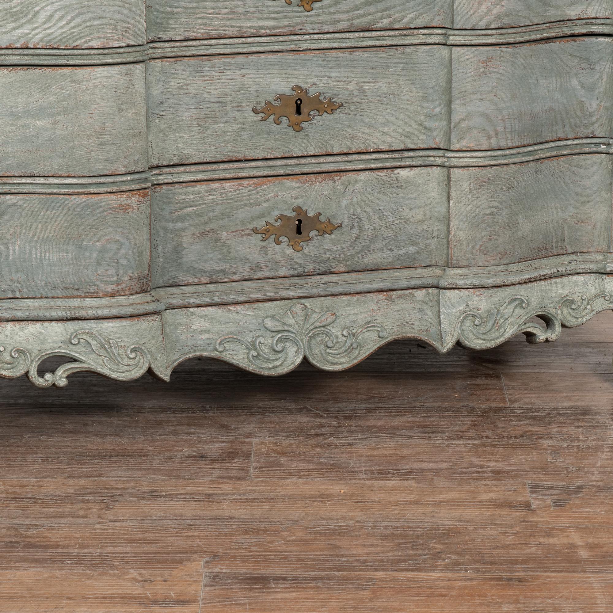 Tall Swedish Oak Secretary Bureau, circa 1780-1800 4