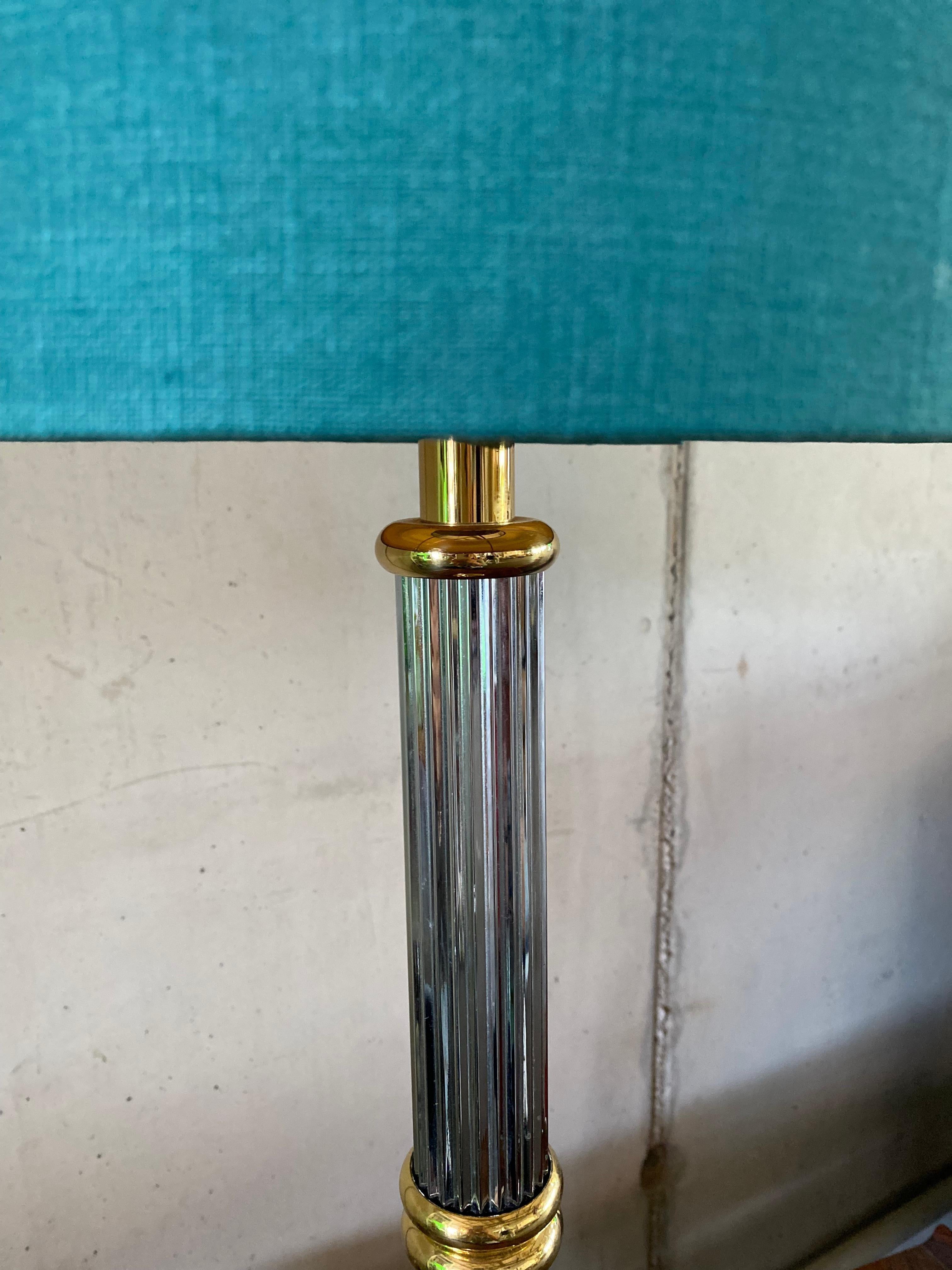Tall table lamp, bicolor style, Hollywood Regency style, turquoise lampshade For Sale 3