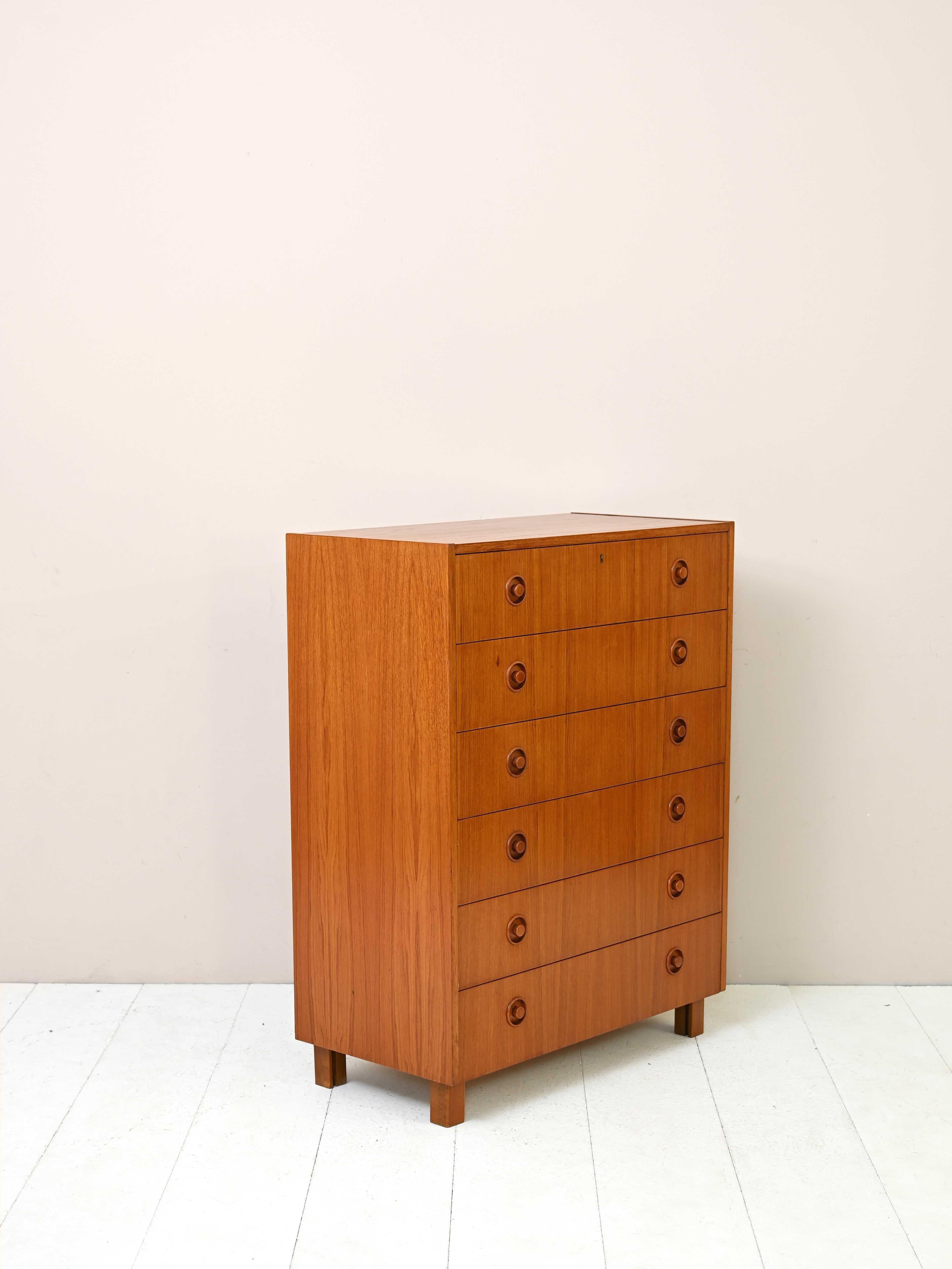 Scandinavian Modern Tall Teak Chest of Drawers with Wooden Knobs For Sale