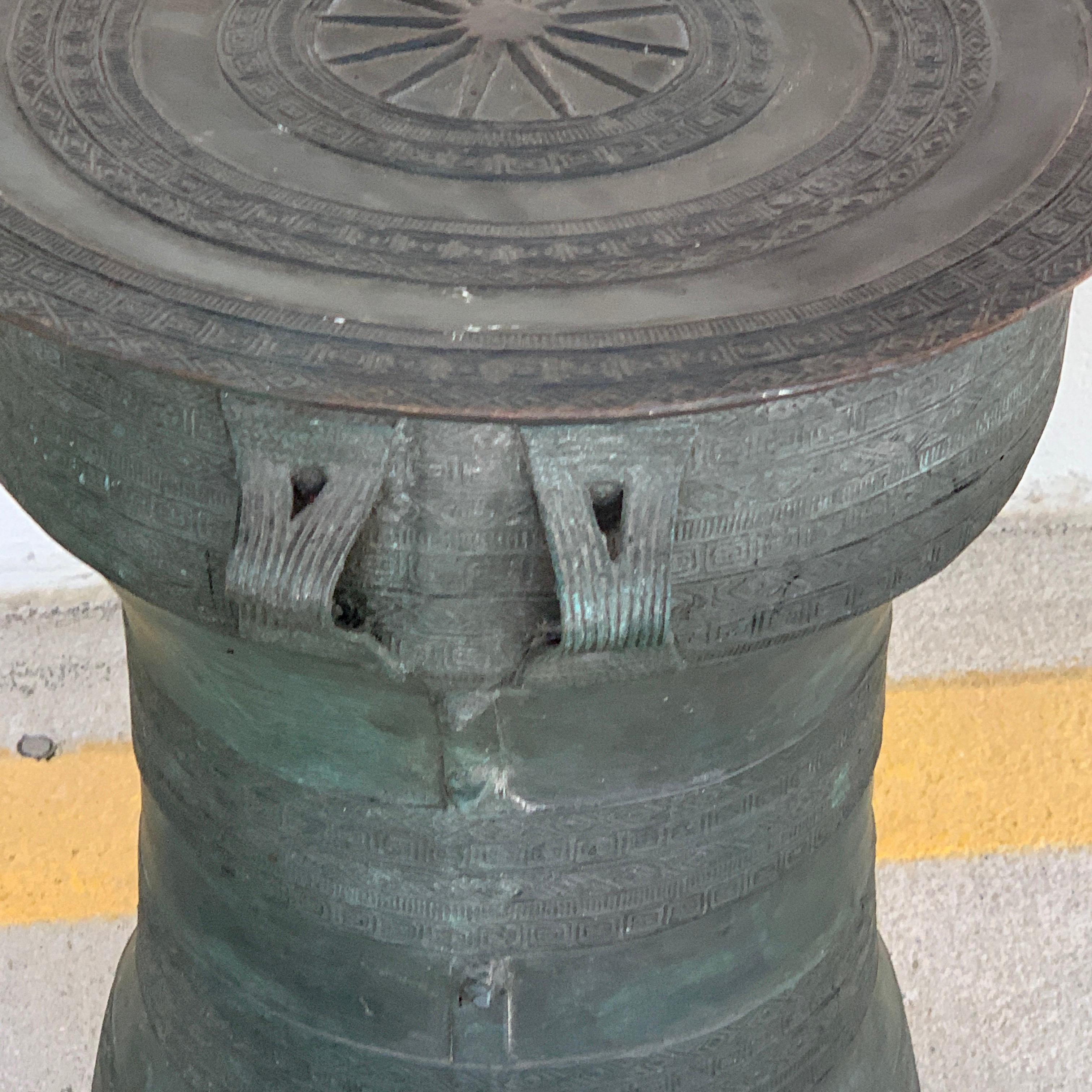 Grand tambour de pluie en bronze d'Asie du Sud-Est / tambour Dong Son Bon état à Atlanta, GA
