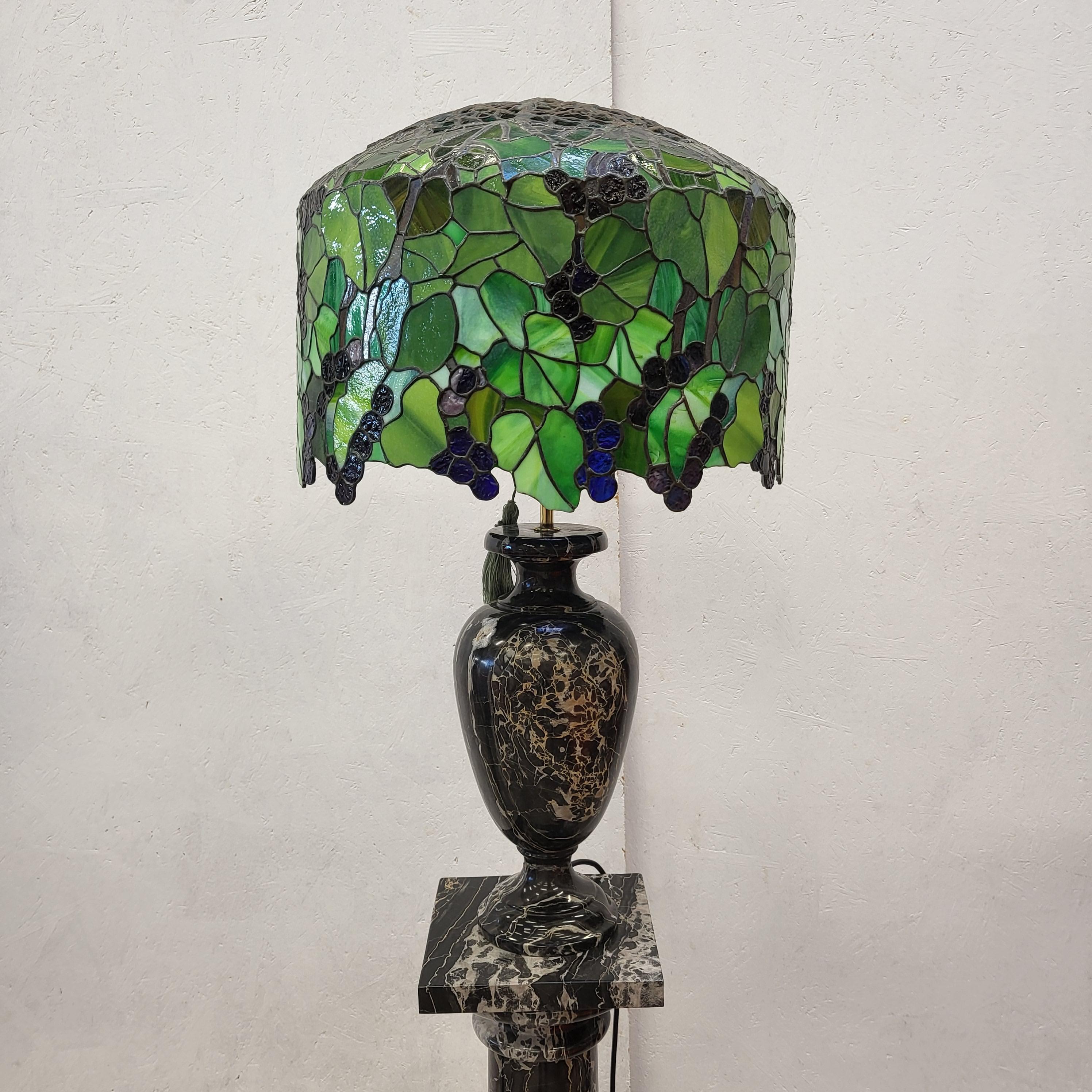 wisteria tiffany lamp