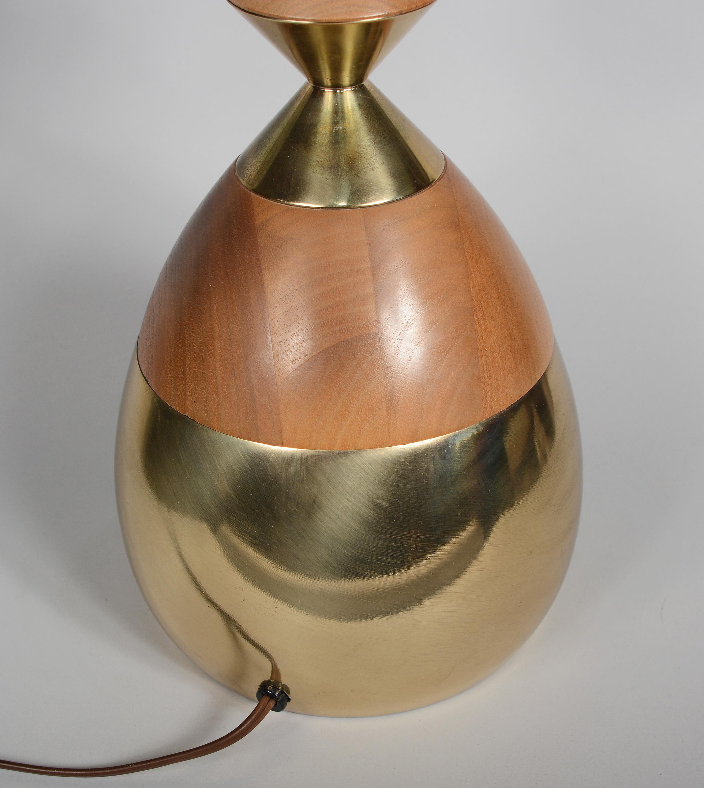 20th Century Tall Tony Paul Brass and Walnut Table Lamp for Westwood