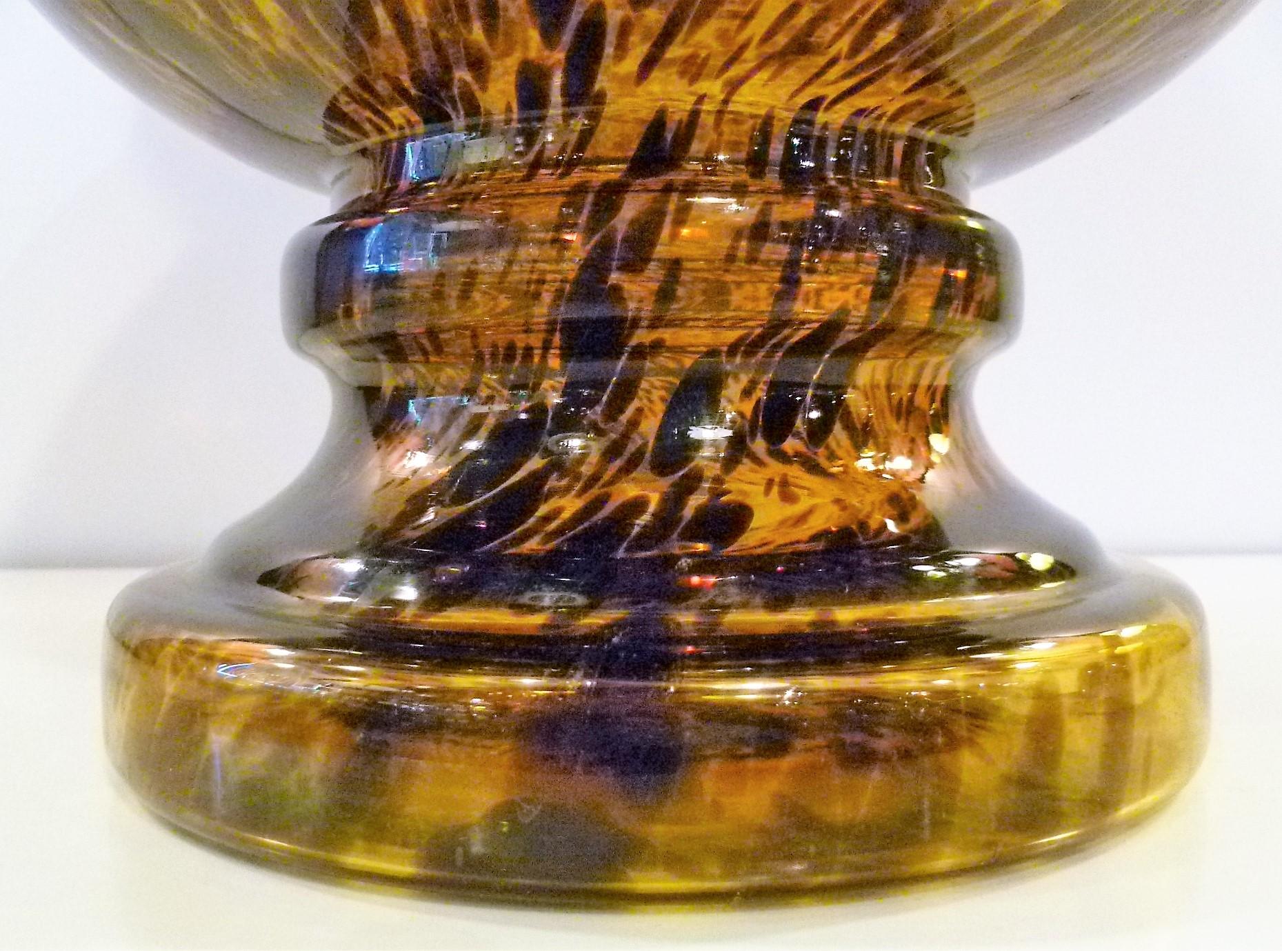 Tall Tortoise Shell Pattern Italian Modern Monumental Glass Urn with Top, 1960 For Sale 3