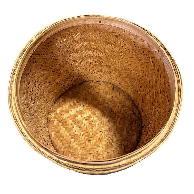 Tall Traditional Thai Hand Woven Wicker Rice Storage Basket w/ Lid For Sale 2