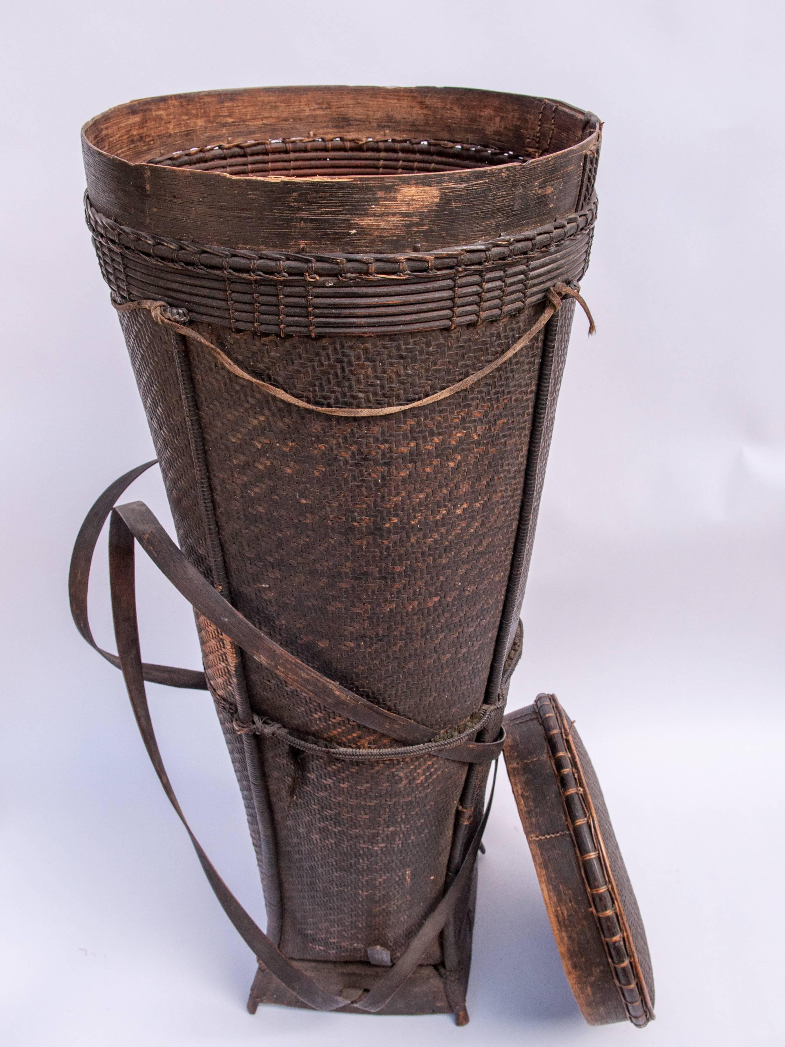 Tall Tribal Storage Basket with Lid from Laos, Mid-20th Century 3