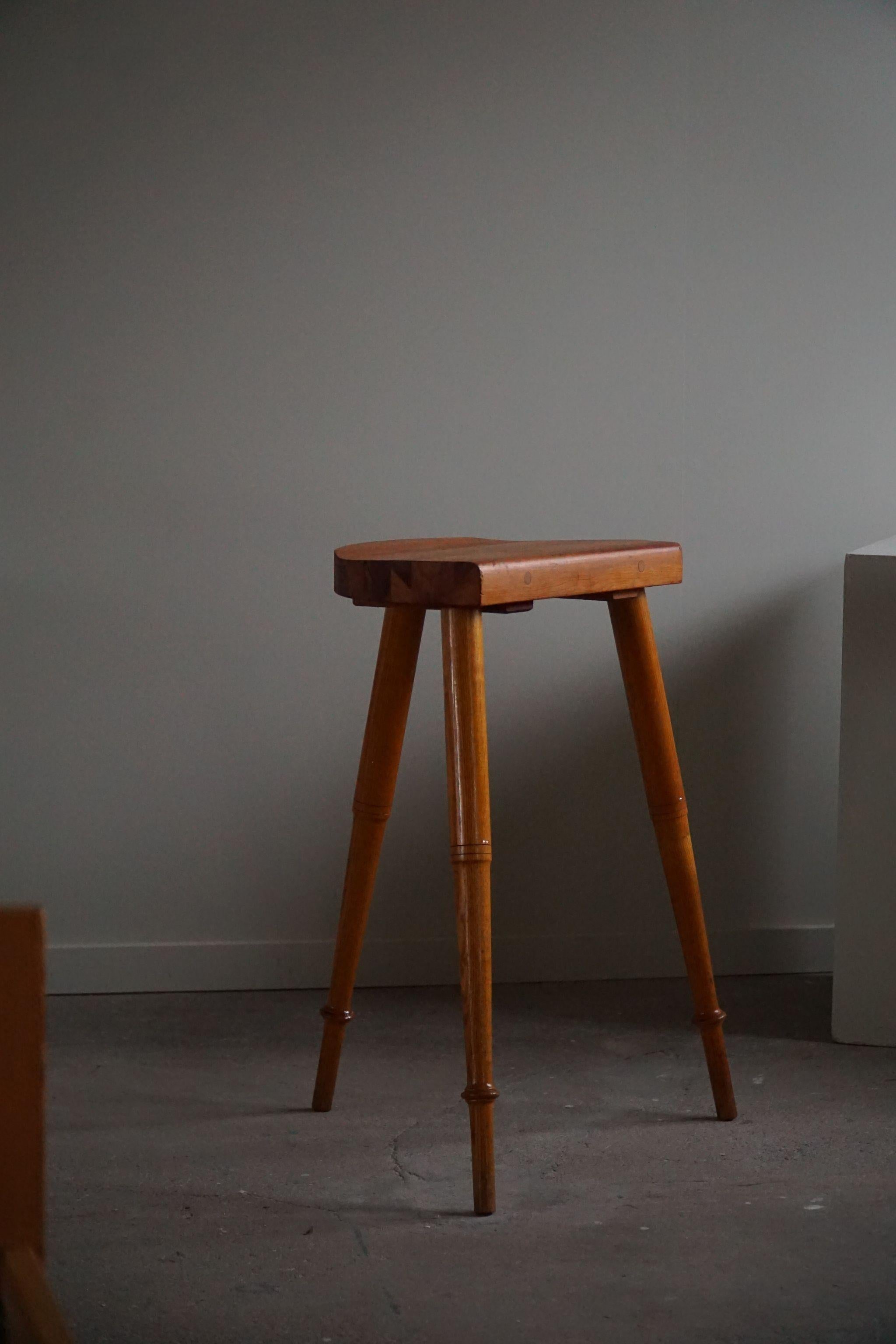 Tall Tripod Stool in Solid Pine, by a Danish Cabinetmaker, Mid Century, Ca 1960s For Sale 3