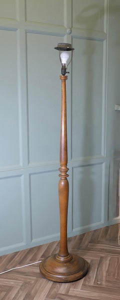 Tall Turned Beech Floor Lamp, Art Deco Style, Early 20th Century, 1930