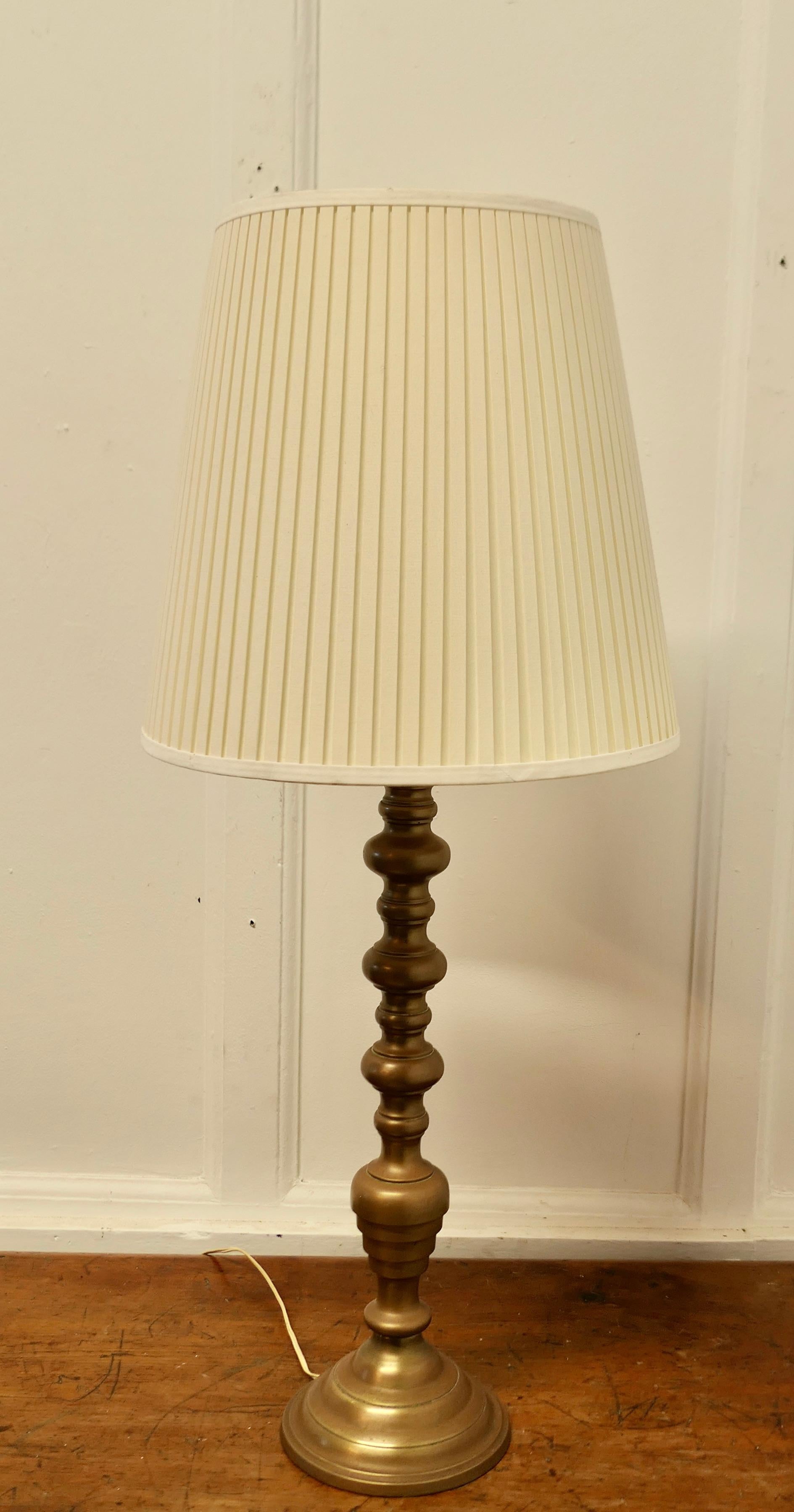 Mid-20th Century Tall Turned Brass Table Lamp   This is a good quality brass piece  For Sale