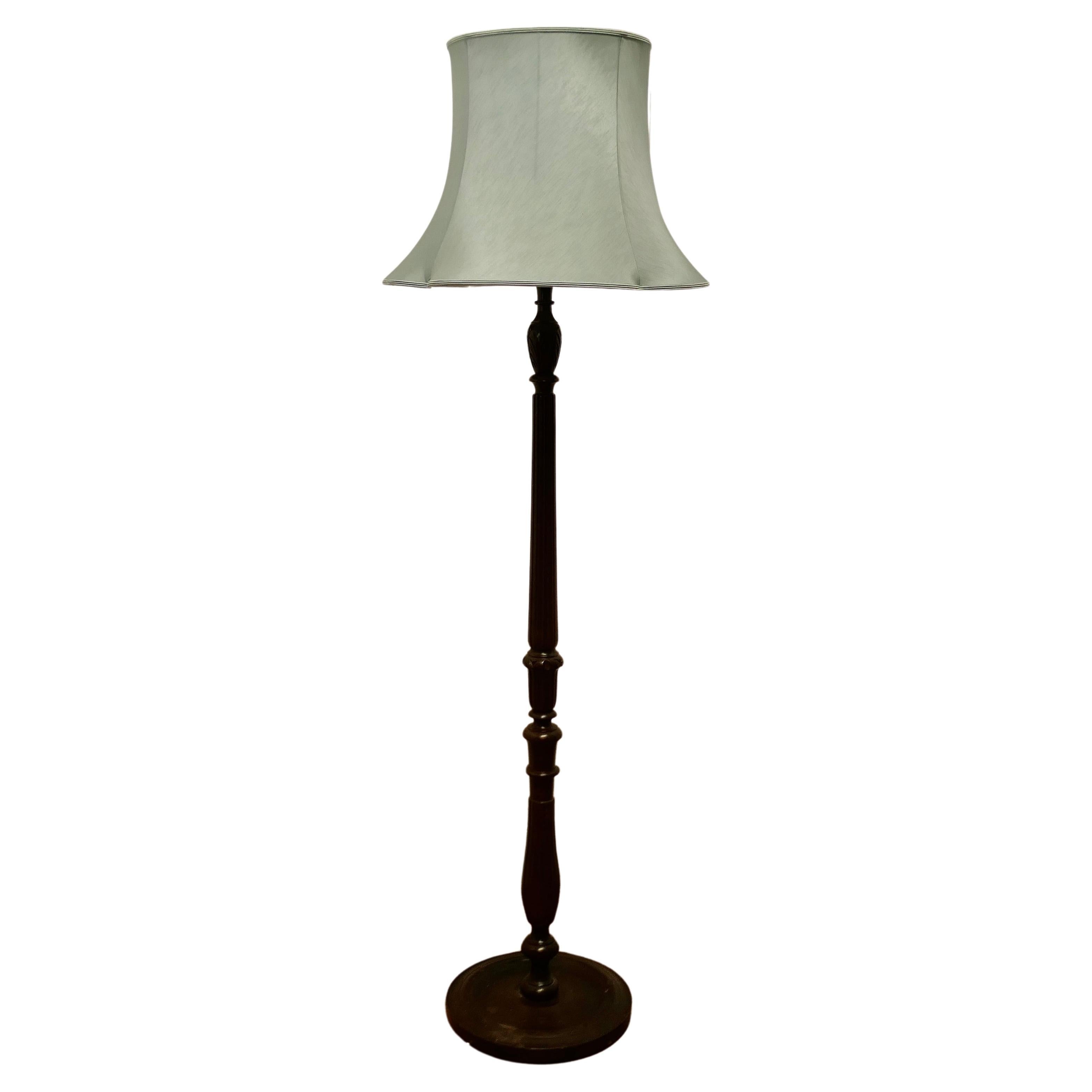 Tall Turned Floor Lamp, Standard Lamp     This is a very attractive piece  For Sale