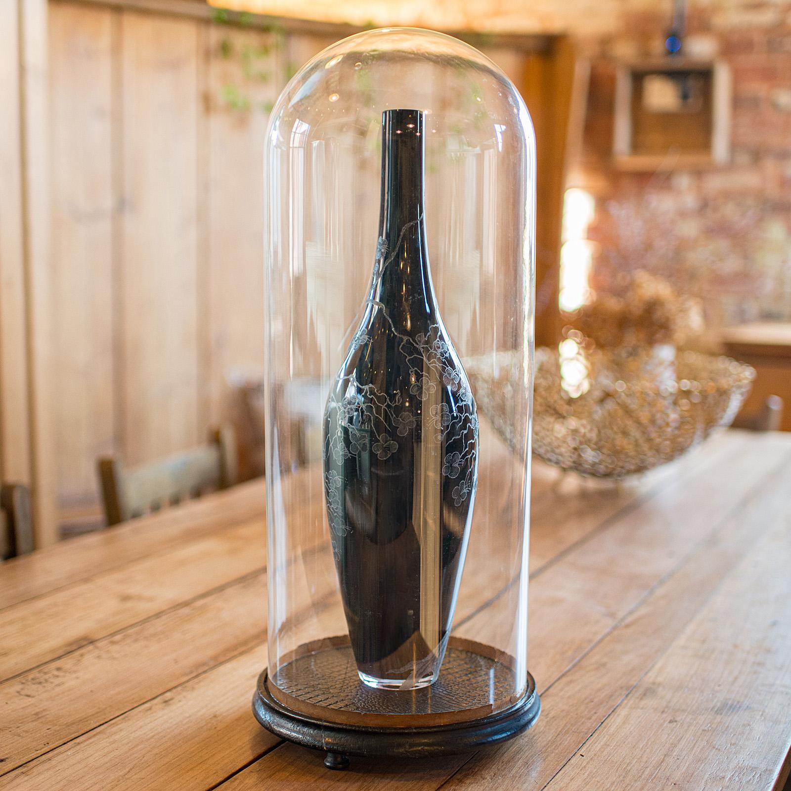 
This is a tall Victorian antique specimen showcase. An English, glass and ebonised pine taxidermy dome, dating to the late Victorian period, circa 1900.

Well proportioned display dome, ideal for displaying medium-tall exhibits
Presenting a
